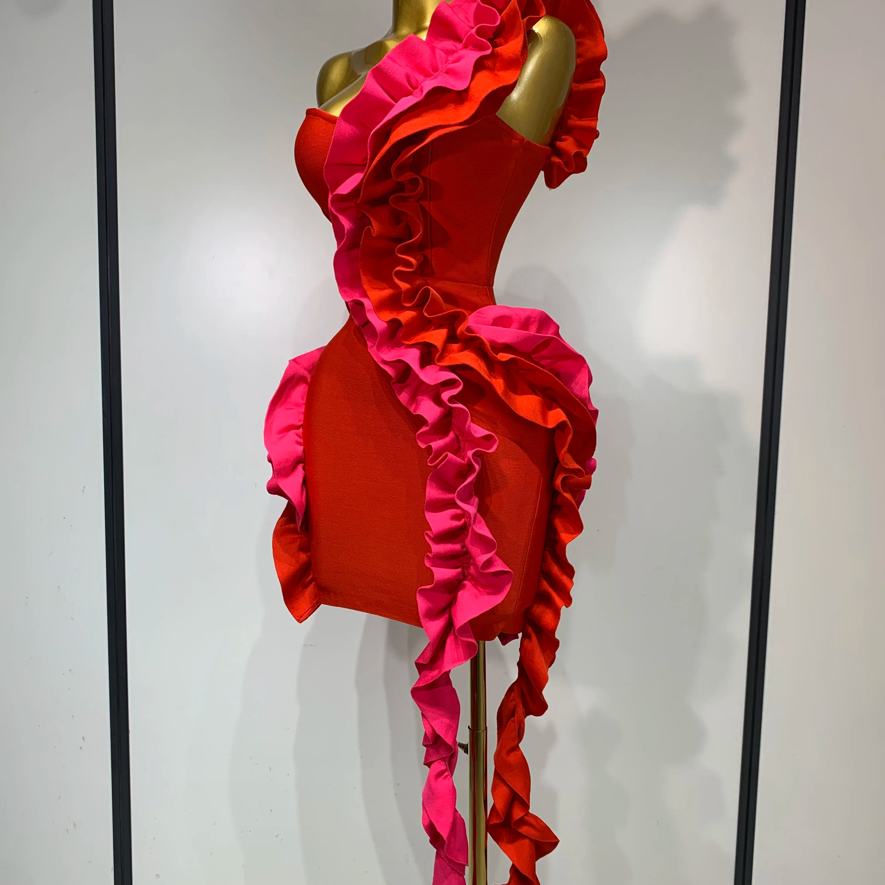 Women Sexy One Shoulder Red Ruffles Bodycon Bandage Dress 2025 Celebrity Elegant Evening Birthday Party Club Luxury Dresses