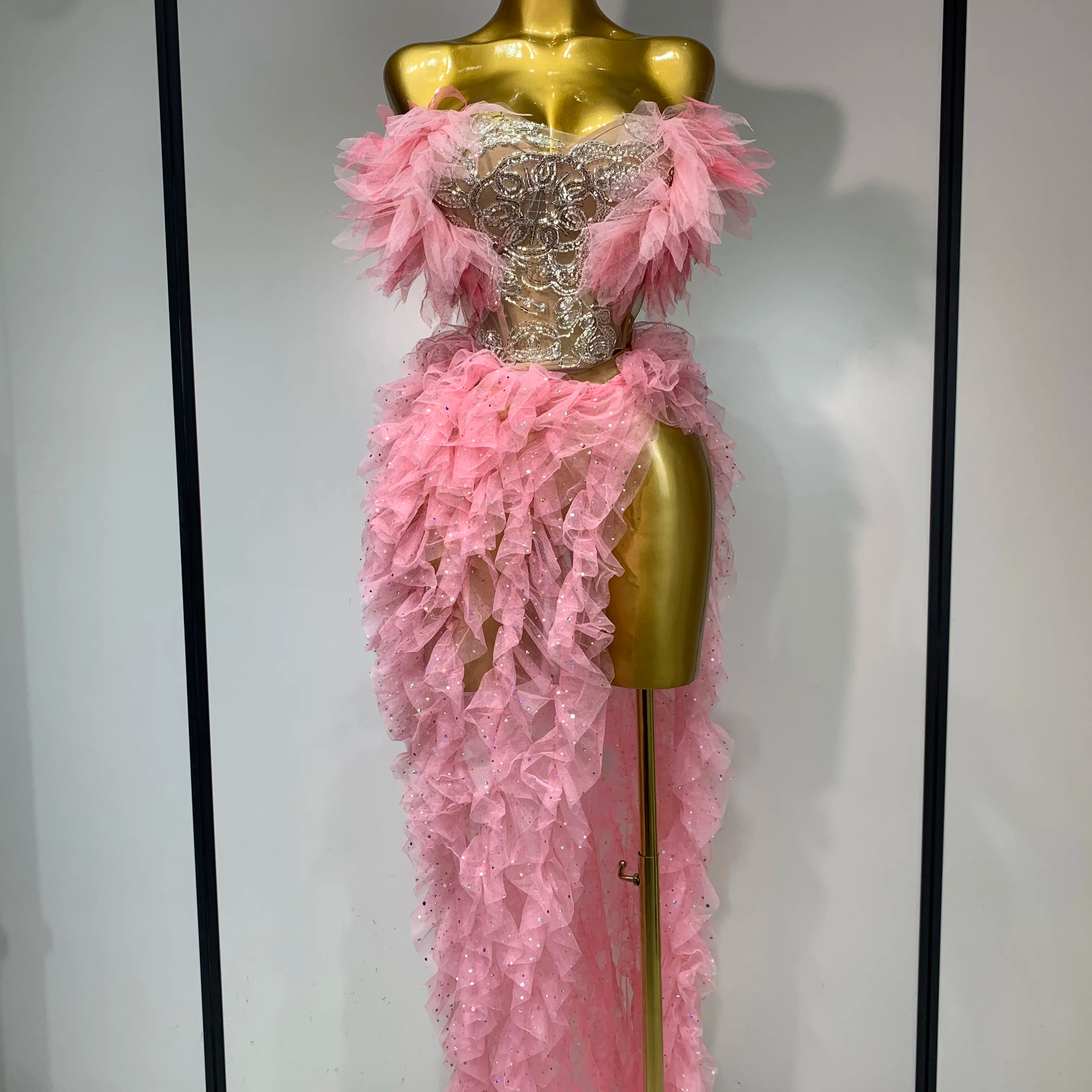 Women Sexy Strapless Ruffles two Pieces Set Bodycon Long Dress High Split Fashion Nightclub Party Birthday Singer Stage Outfit Pink