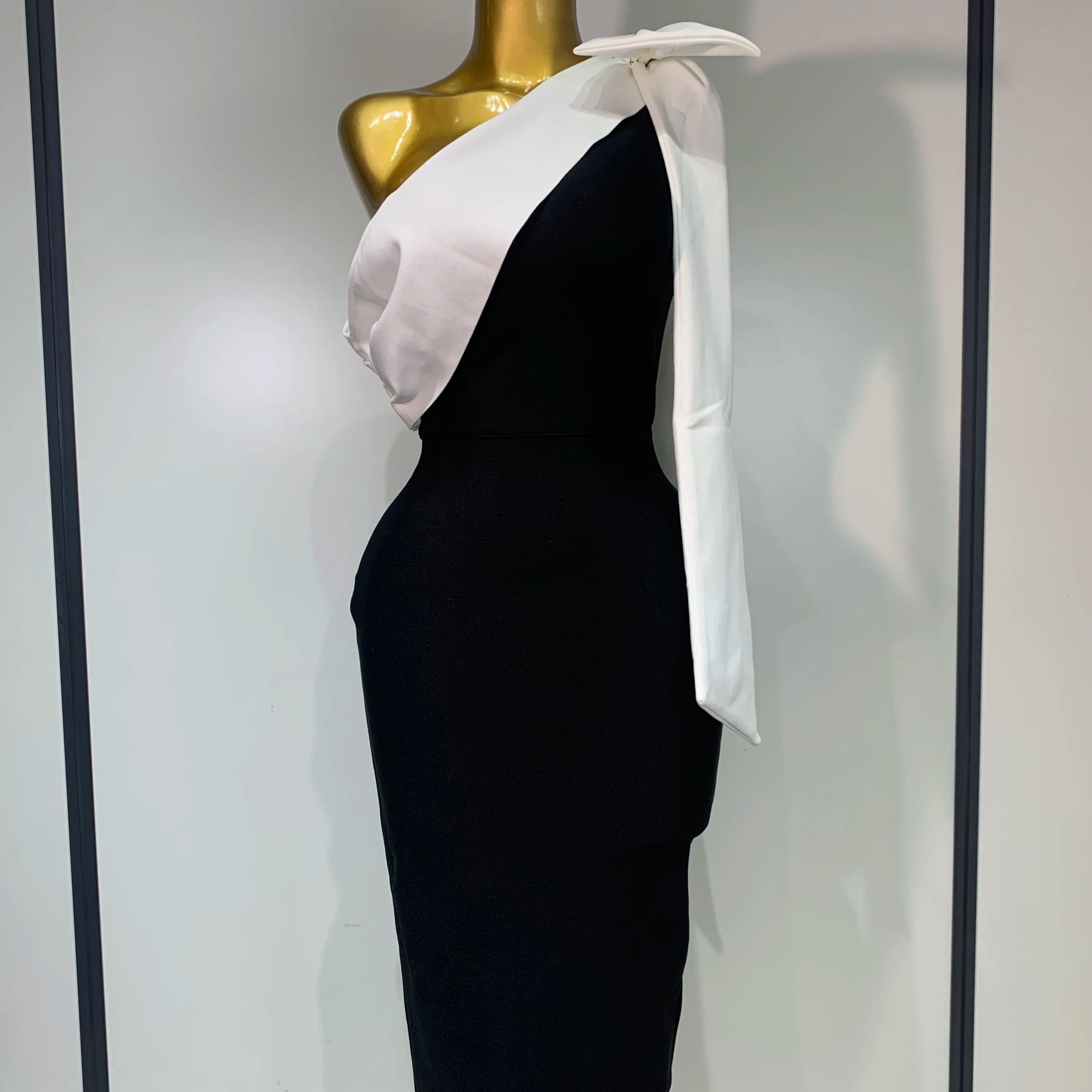 Women Sexy One Shoulder Splicing Bow Bodycon Bandaged Dress Celebrity Elegant Evening Party Luxury Birthday Banquet Dress black
