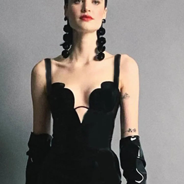 Women Celebrity Summer Sexy V Neck Backless Black Mini Bodycon Bandage Dress 2024 Elegant Evening Club Party Outfit