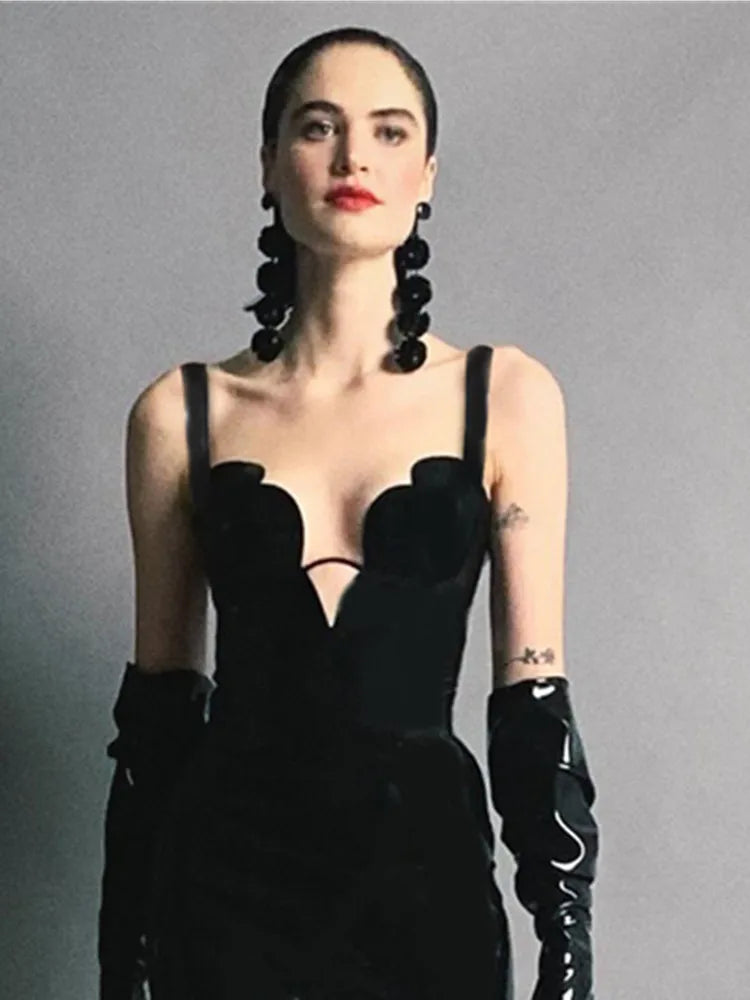 Women Celebrity Summer Sexy V Neck Backless Black Mini Bodycon Bandage Dress 2024 Elegant Evening Club Party Outfit