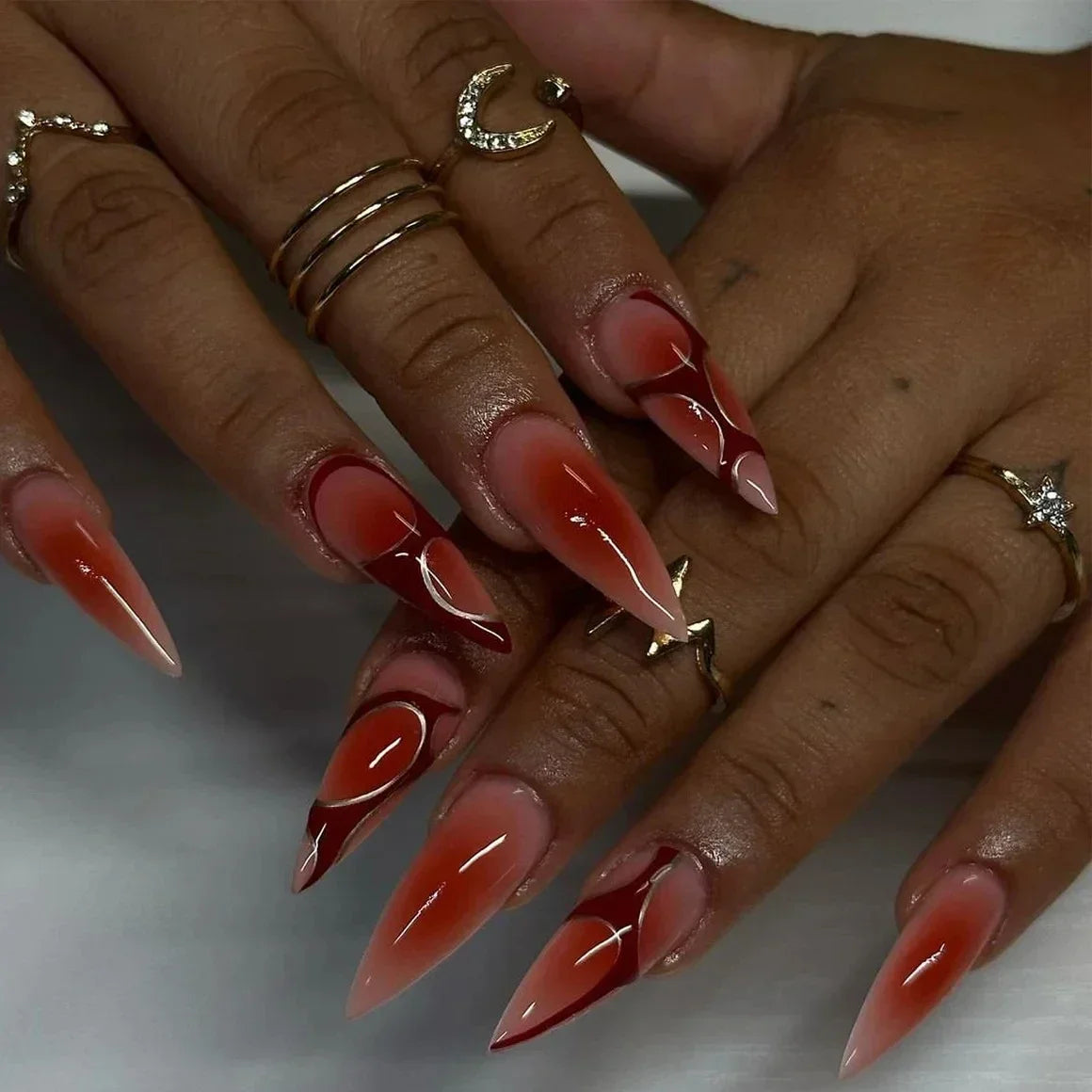 Exaggerate Punk Extra Long Pointed Fake Nails Art Dark Y2K Black Spider Centipede Rhinestone False Nail Press on Nails Manicure MT2551JP3535