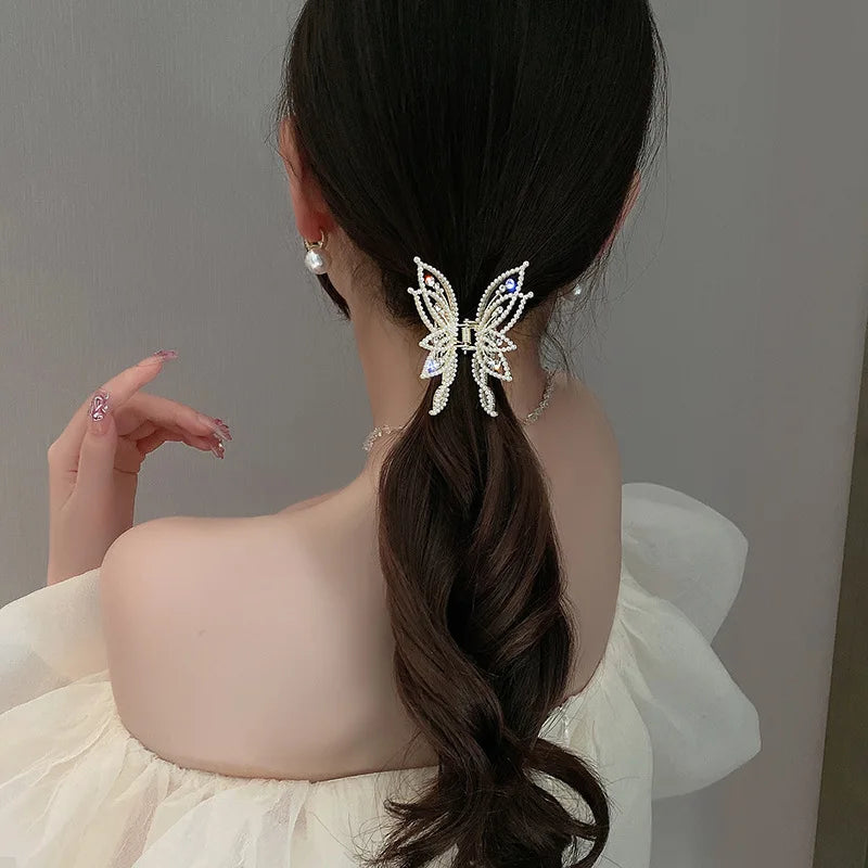 1Piece Butterfly Scrunchy Clip Hair Accessory Back Of The Head Plate Hair Clip Elegant Temperament Pearl Rhinestone Advanced Se