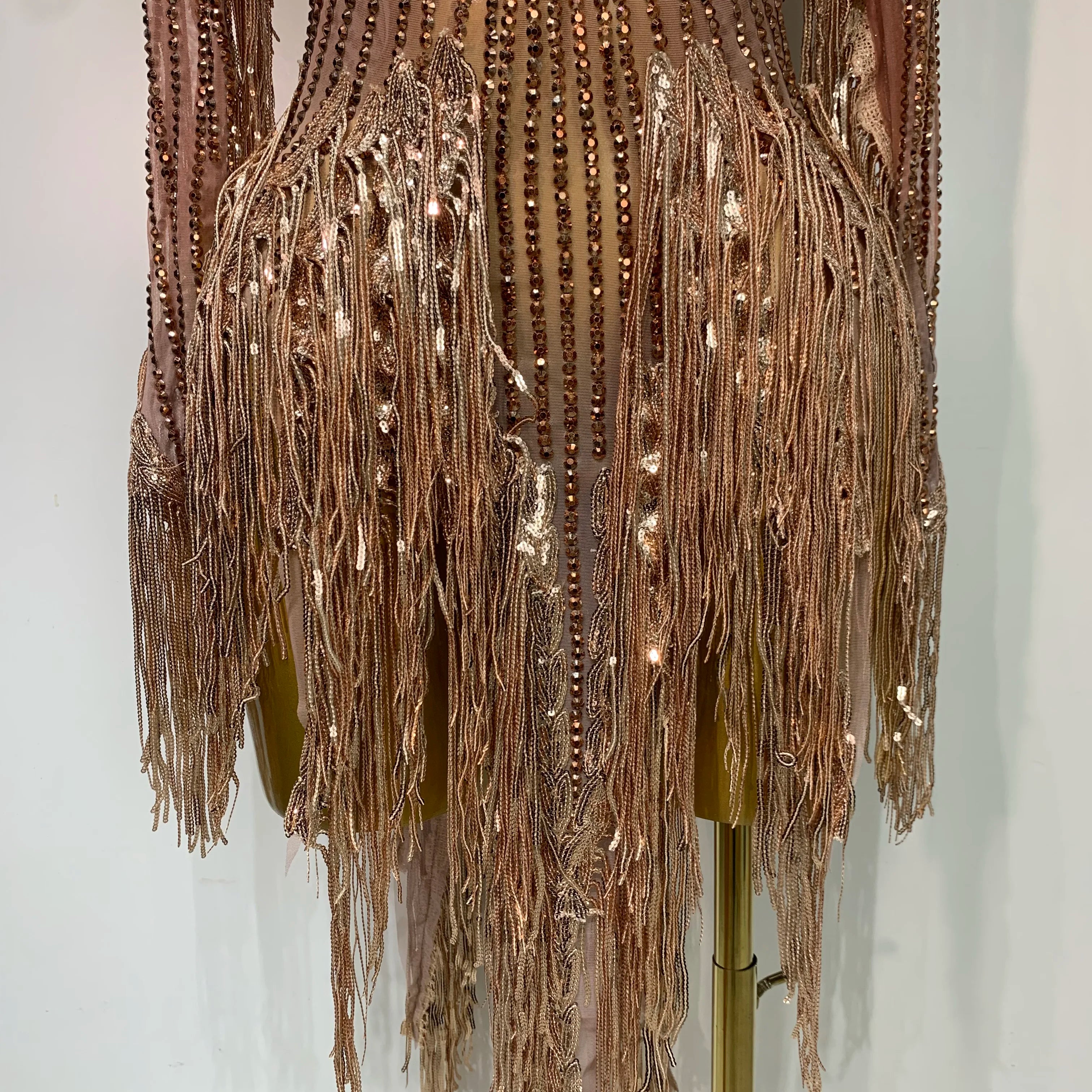 Women Sexy Long Sleeve Tassel Diamond Dress Luxury Birthday Evening Party Costume Nightclub Celebrity Stage Performance Outfit