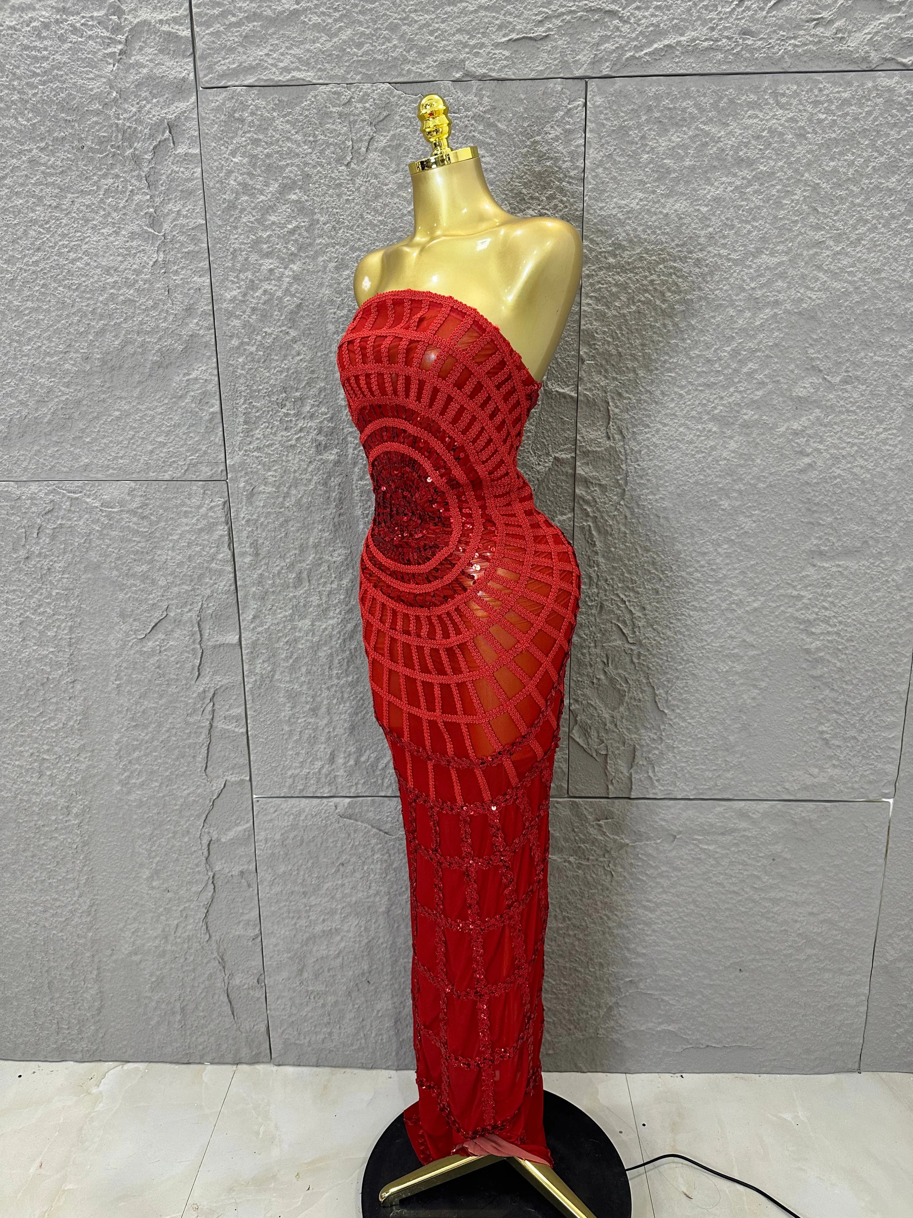 Elegant Sequined Sheer Mesh Maxi Dress Women Sexy Strapless 3D Grid Embellished Bodycon Mermaid Outfit Stage Performance Costume