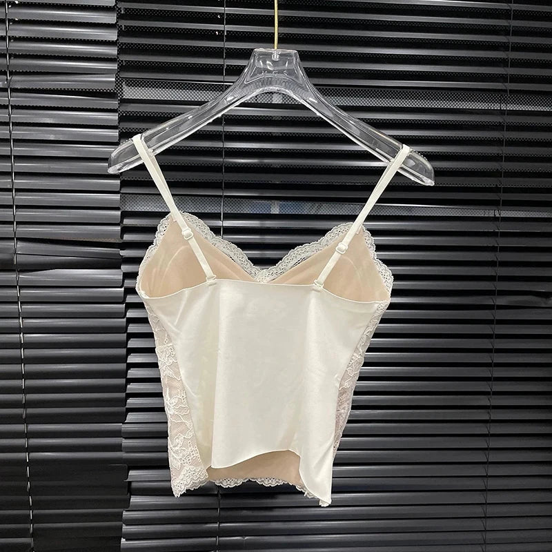 Autumn Winter New Fashion Lace Padded Integrated Camisole For Women Slim Fit Backless Inner Layer Base Vest 11A07887