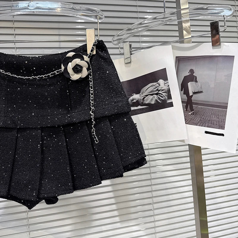 Winter New Fashion Waist Chain Tweed Pleated Skirt For Women Versatile Black Short Skirts Female Trend 11A07861