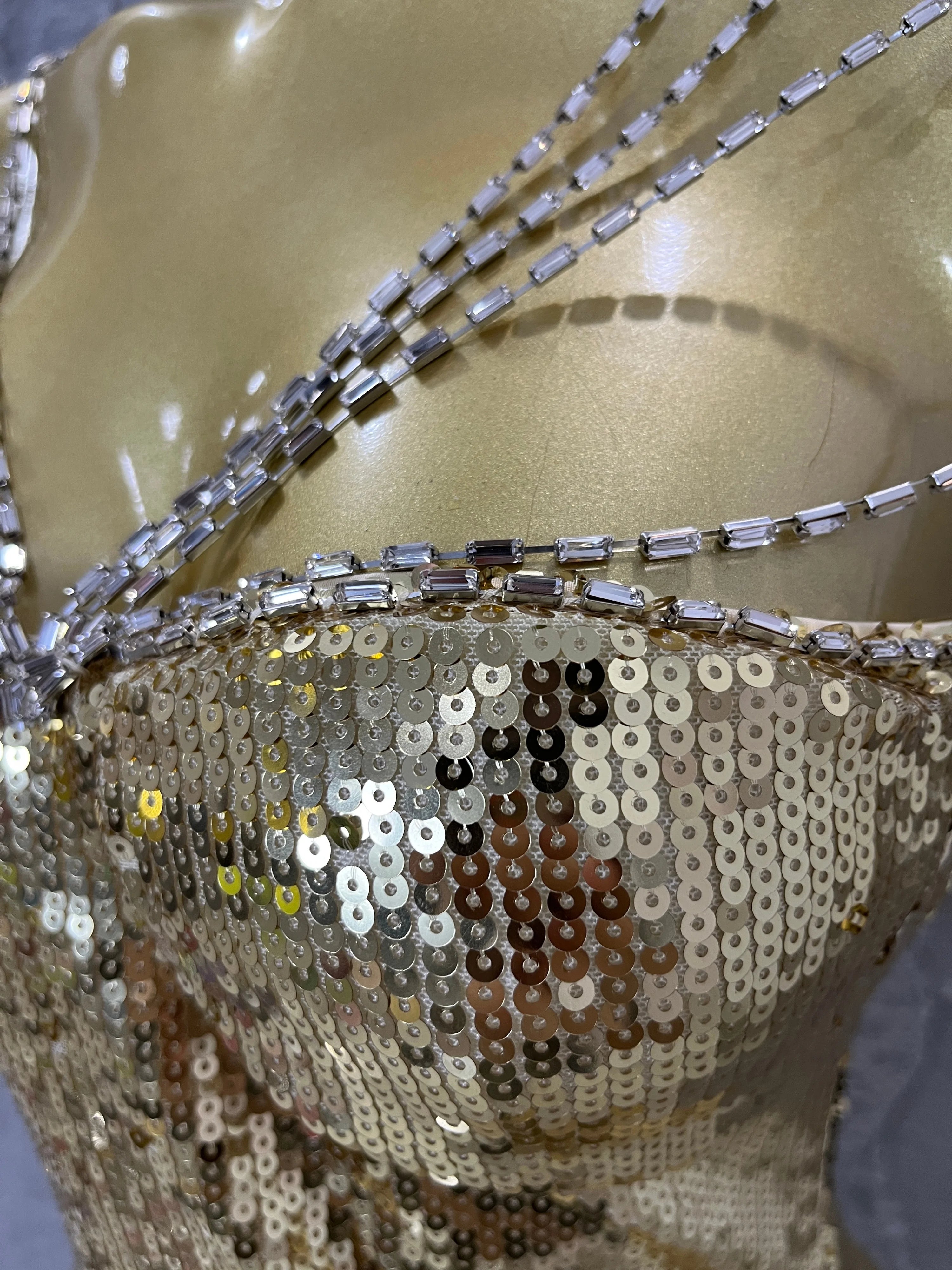 Classic Gold Sequin Mermaid Dress Rhinestone Chain Shoulder Straps Sweetheart Neck Formal Evening Gala Photoshoot Cocktail Party