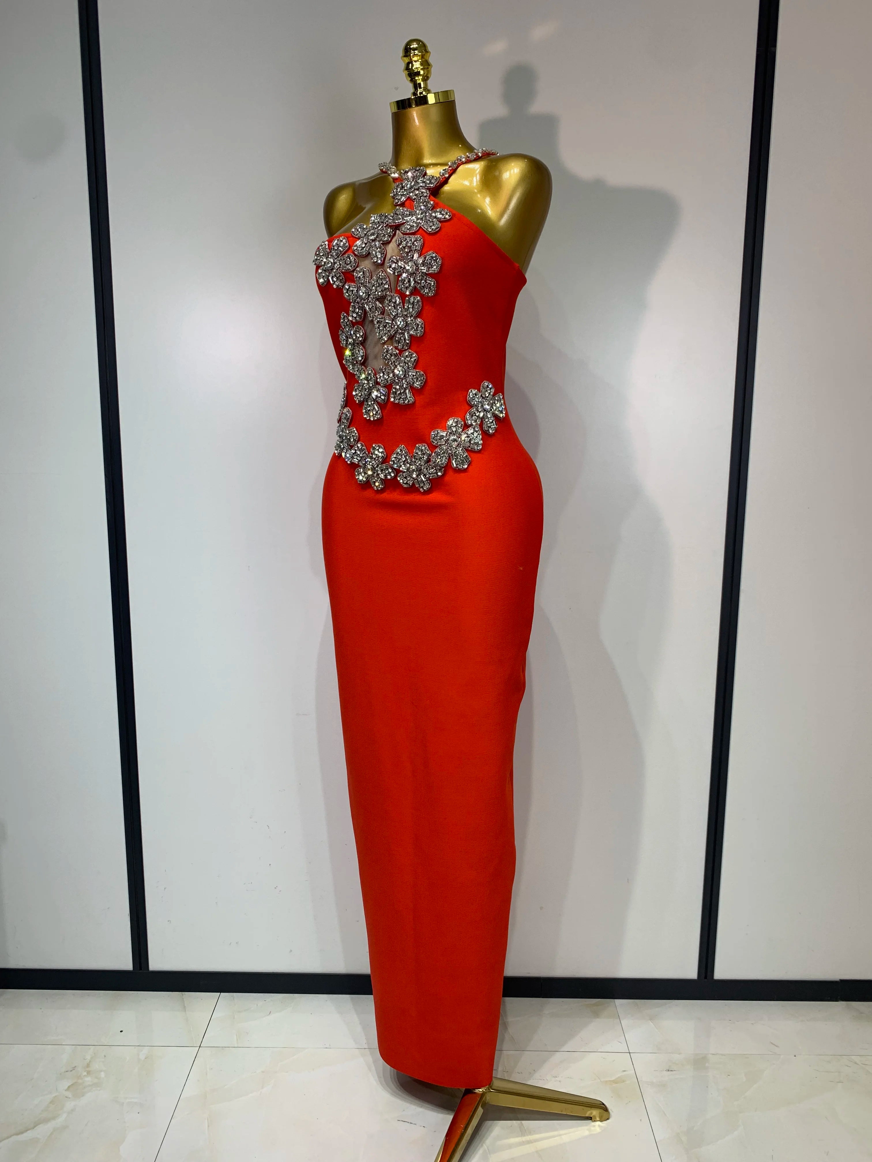 Women Sexy Shining Beading White Maxi Long Bodycon Bandage Dresses Celebrity Birthday Evening Party Elegant Knitted Clothing