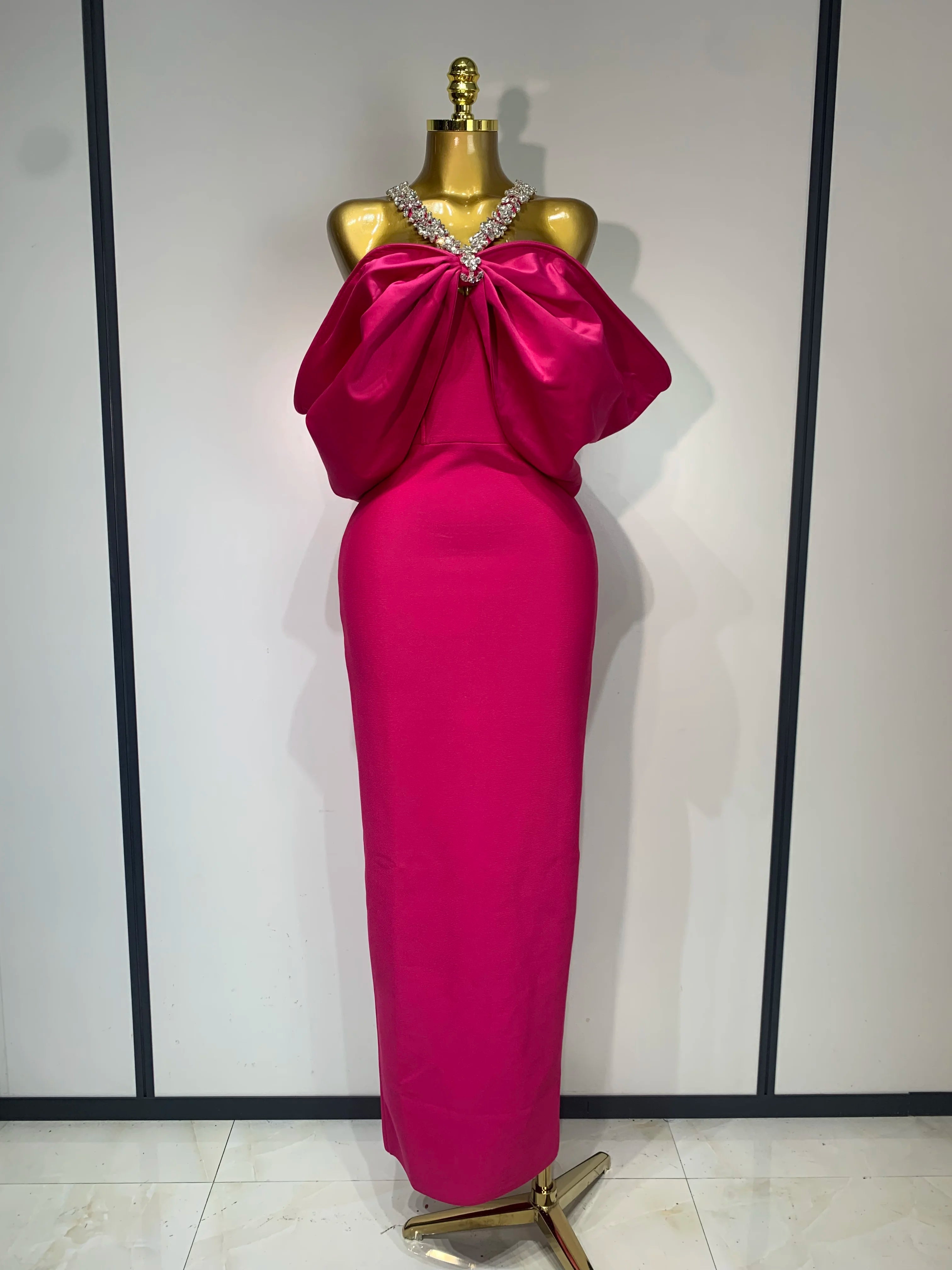 Women Sexy Off the Shoulder Crystal Halter Bodycon Long Bandage Dress Celebrate Evening Party Cocktail Luxury Birthday Dresses Rose Red