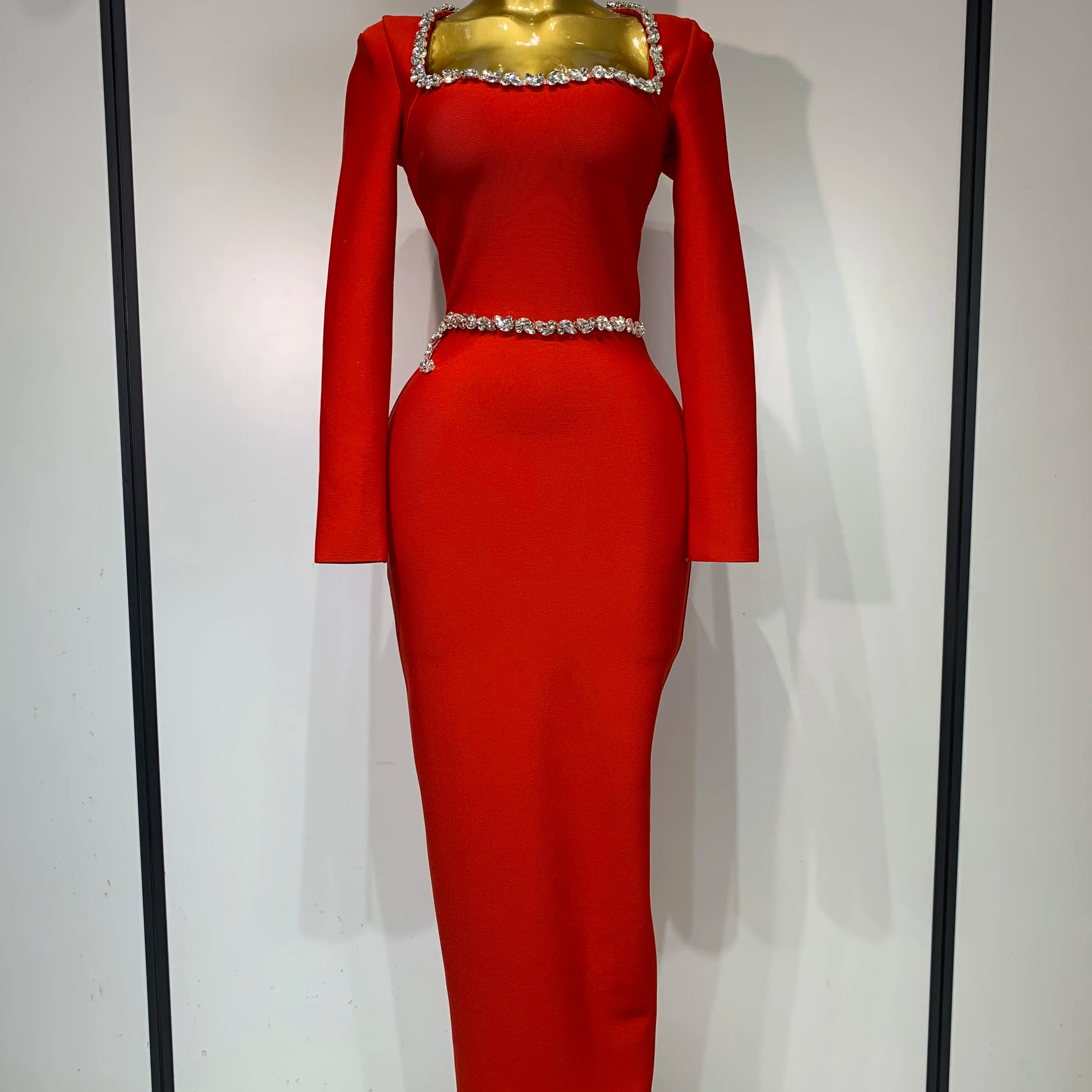 Women Sexy Long Sleeve Diamonds Maxi Long Bodycon Bandage Dress 2025 Celebrity Elegant Evening Party Luxury Birthday Dresses Red