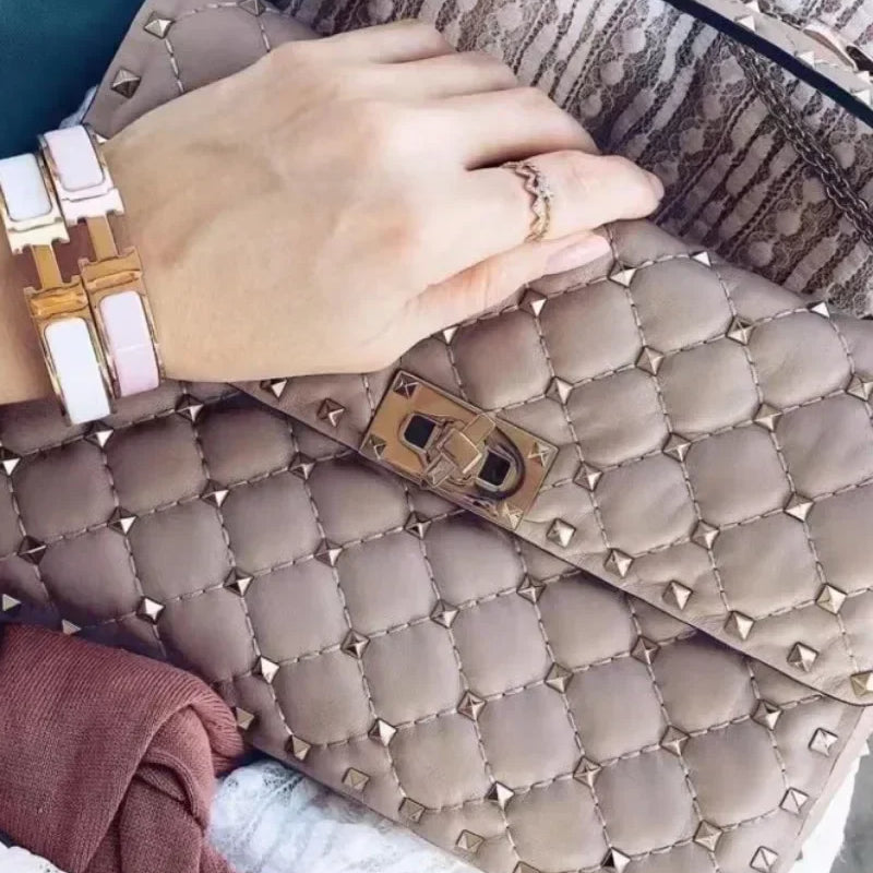 Fashion Women Sheepskin Leather Rivet Handbags Chain Bag Designer Shoulder Bags Luxury Woman Messenger Bags