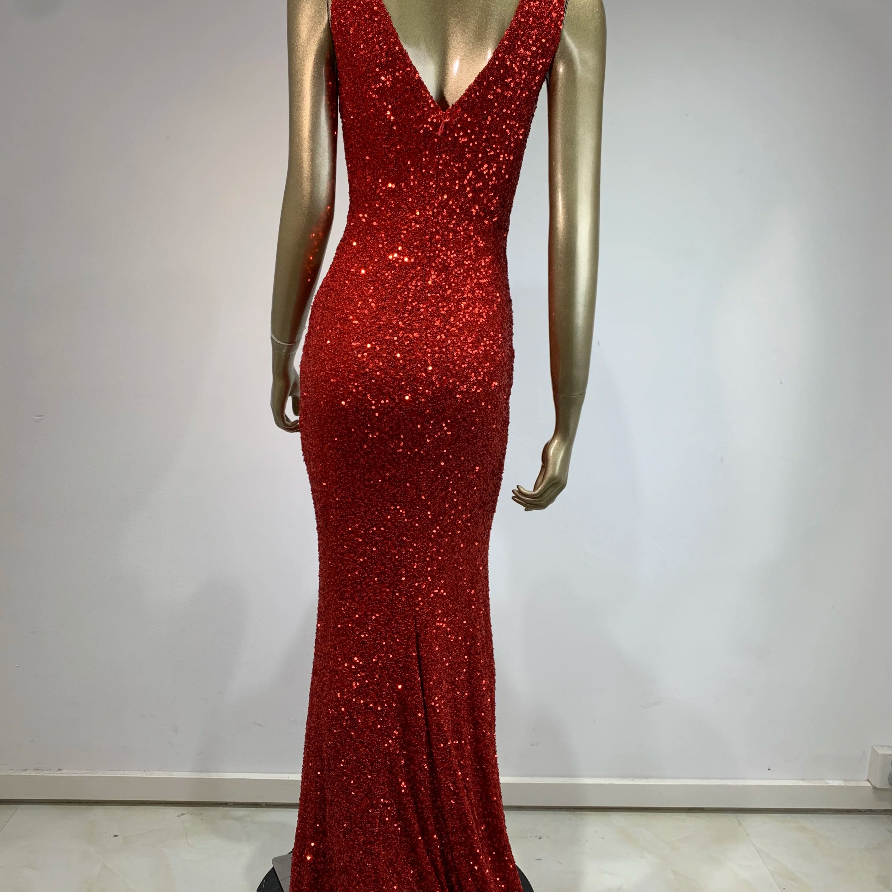 Women Luxury Sexy V Neck Cut Out Red Sequins Maxi Long Gowns Dress 2024 Elegant Evening Party Club Dress Vestido