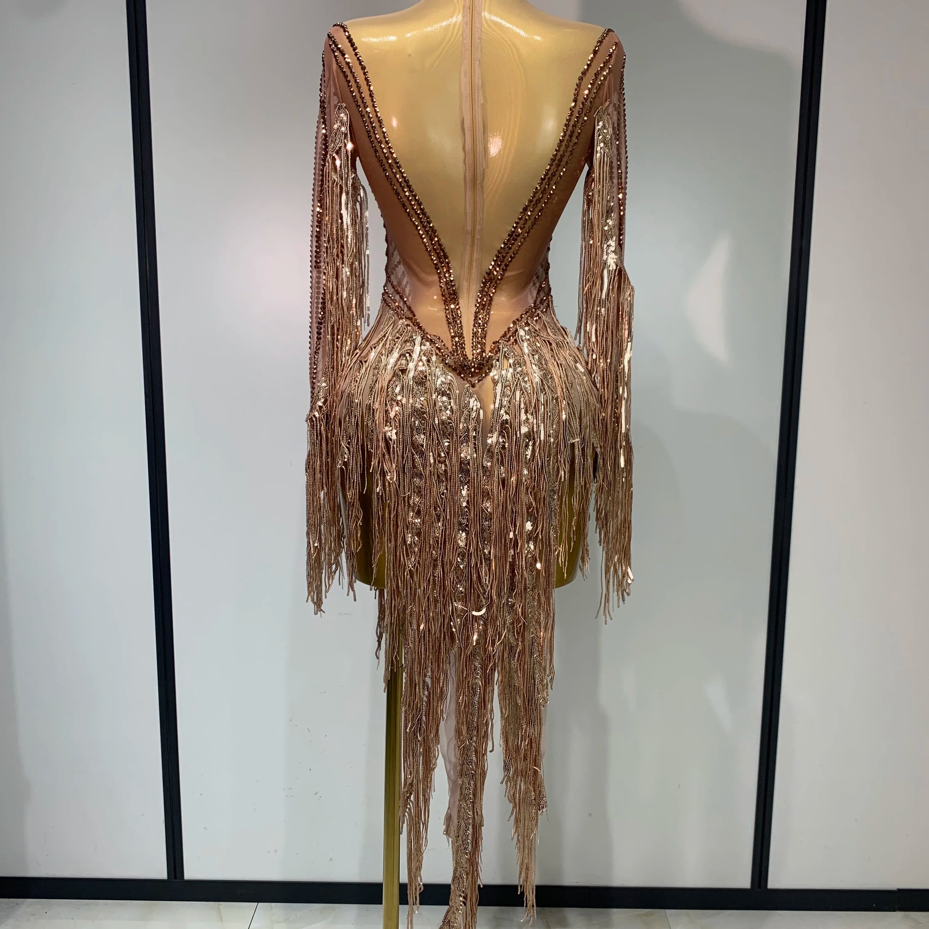 Women Sexy Long Sleeve Tassel Diamond Dress Luxury Birthday Evening Party Costume Nightclub Celebrity Stage Performance Outfit