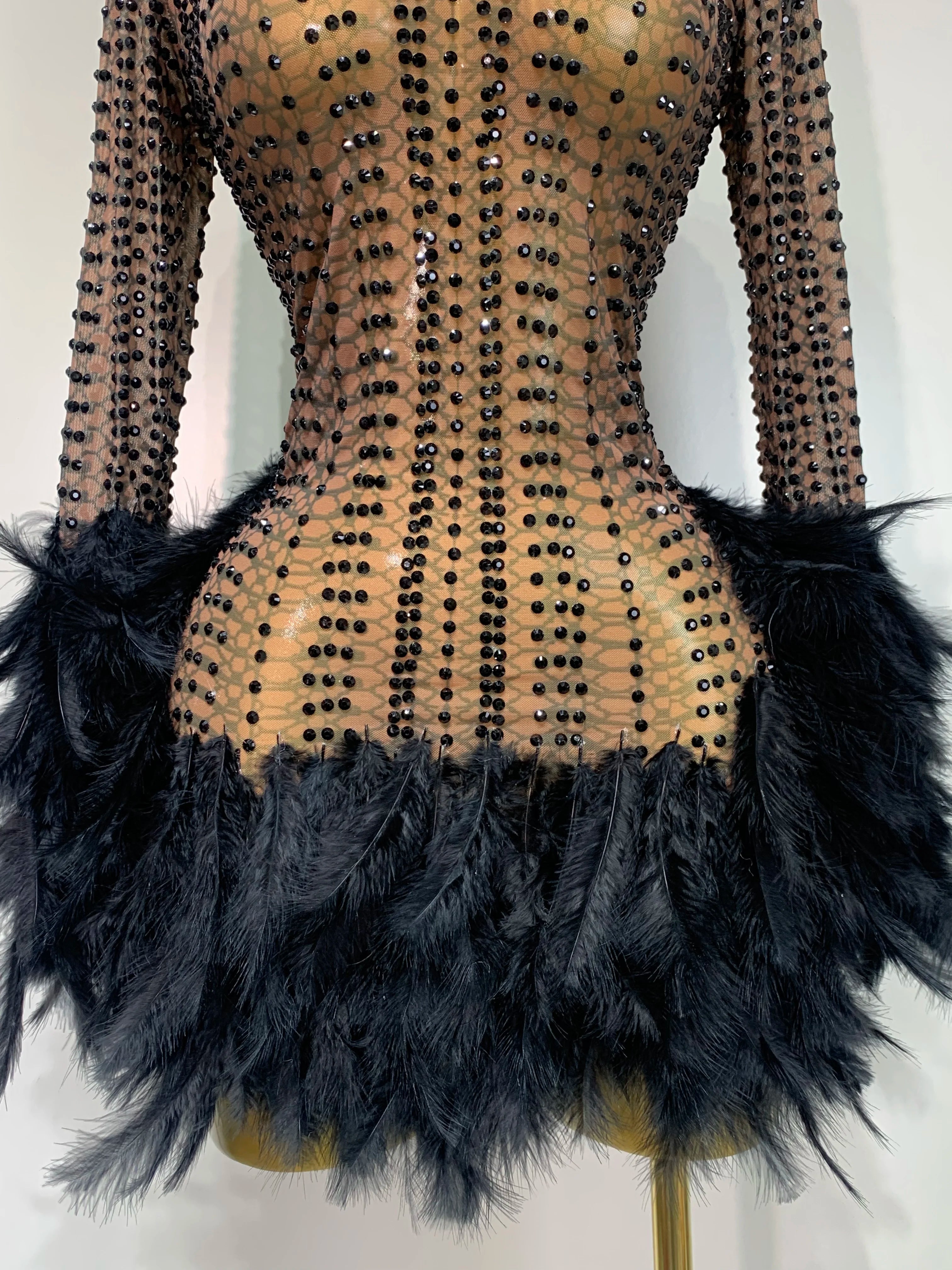 Women Luxury Birthday Dress Rhinestones Mesh Feathers Bodycon Mini Celebrity Evening Club Party Dress Nightclub Stage Outfit