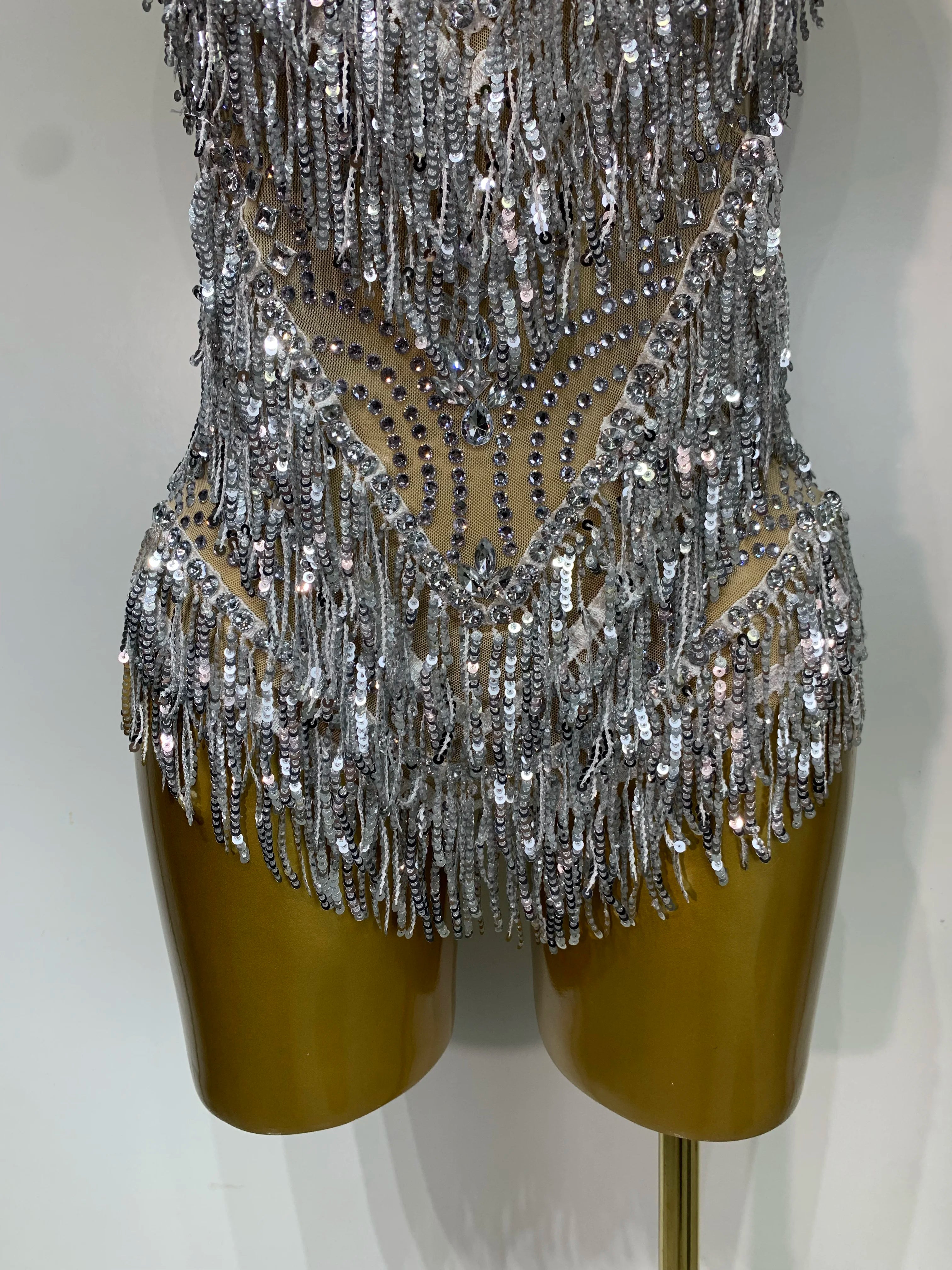 Sparkly Rhinestone Tassel Sexy Backless Mesh Bodysuit Women Luxury Birthday Party Nightclub Bar Dencer Stage performance Costume