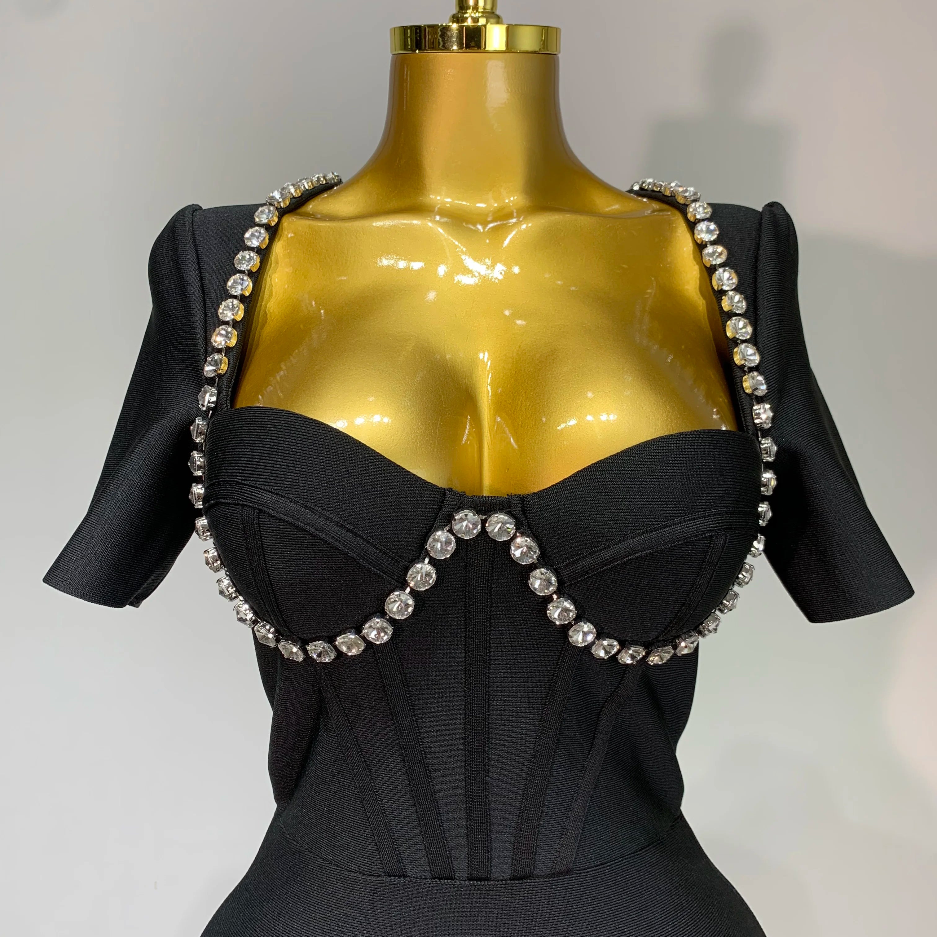 Women Sexy Luxury Rhinestone Short Sleeve Bodycon Dress 2025 Party Evening Celebrate Birthday Black Bandage Club Prom Gown