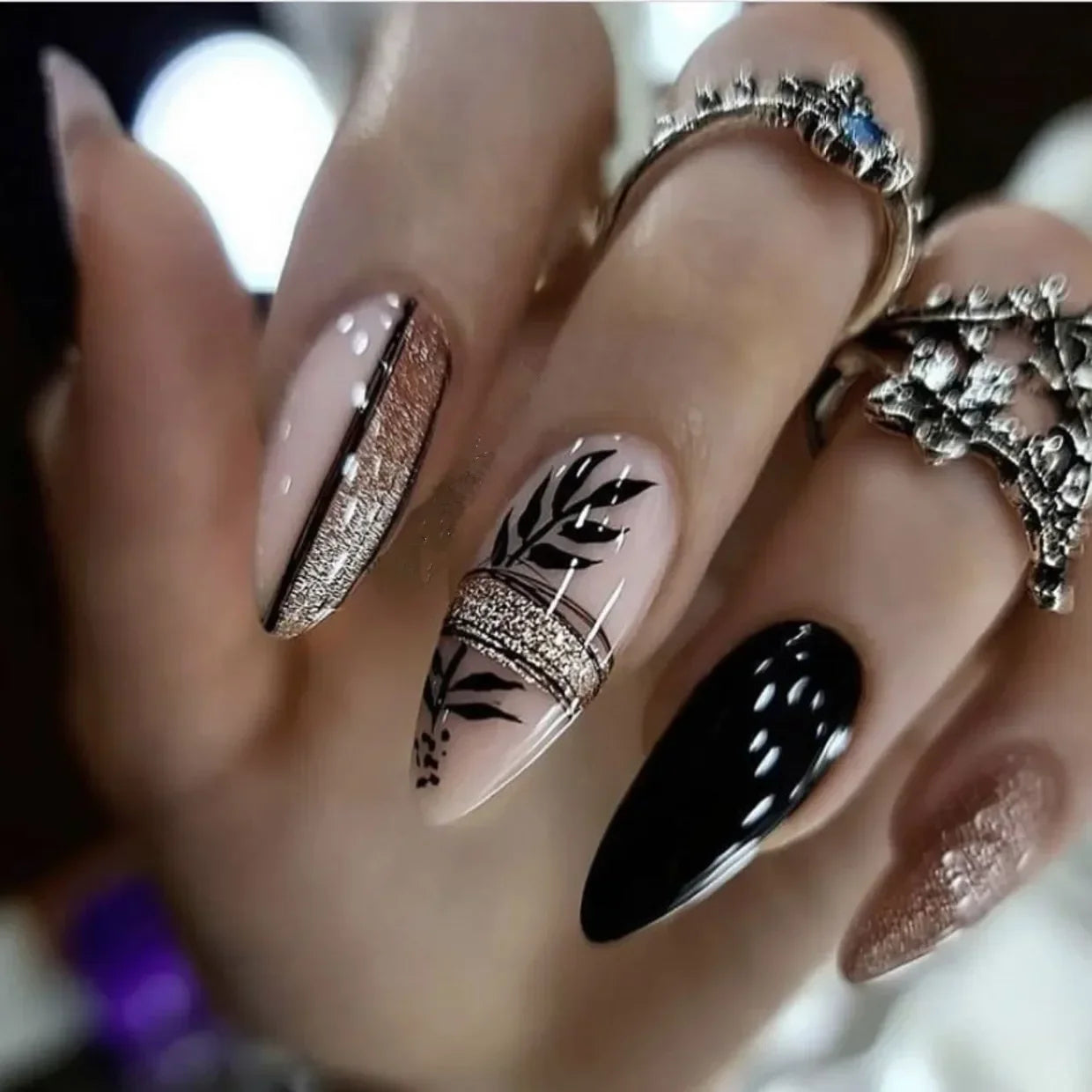 24pcs Leopard Print Almond Fake Press on Nails with Mini Flower Acrylic Fake Nails Retro Sweet Cool Design Press Ons French Nail 43