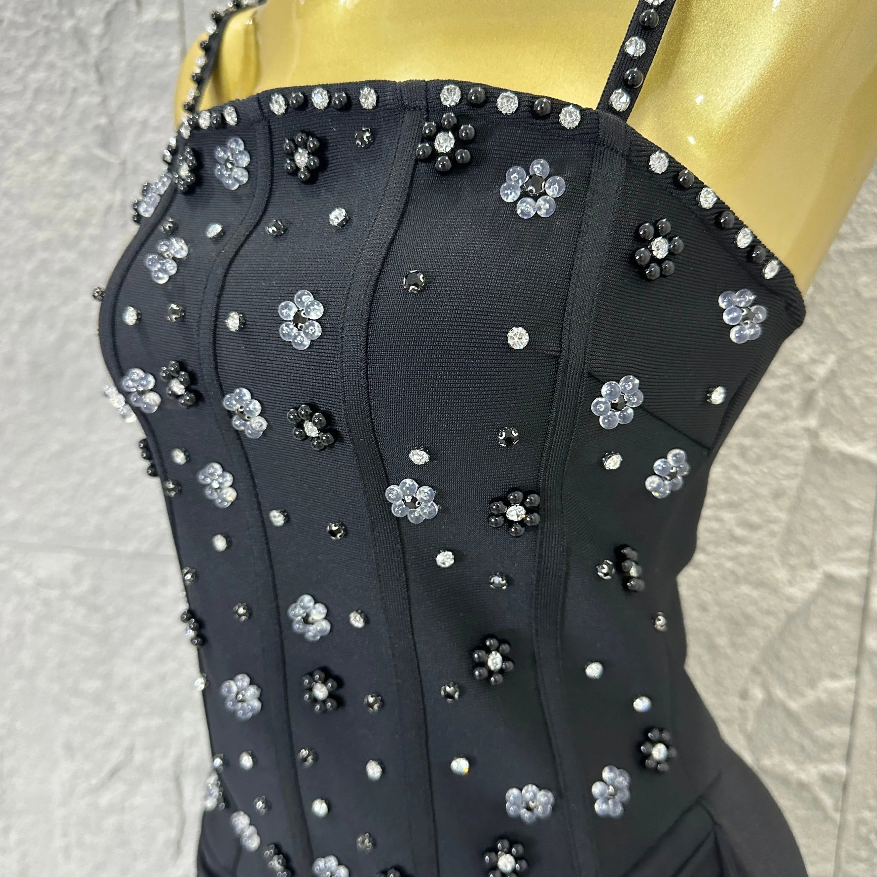 Luxury Black Beaded Corset Maxi Dress Spaghetti Strap Ruched Draped Skirt Formal Gala Evening Cocktail Photoshoot Party Dress