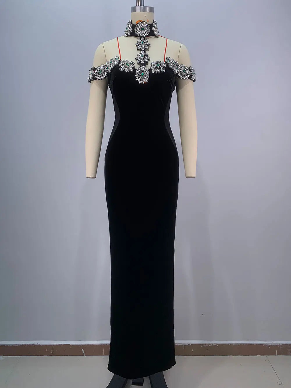 2024 Sexy Women's Heavy Industry Diamond Adorned Velvet Dress with Hanging Neck Shoulder Bodycon Transparent Gaul Gloves+Dresses