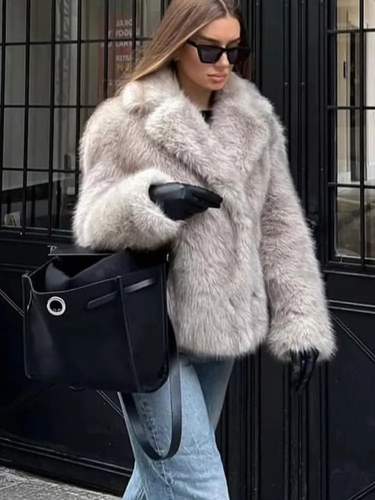 HH Women Fashion Lapel Faux Fur Jackets Elegant Solid Long Sleeves Oversized Coats 2025 Female Winter Fuzzy Warm Outerwear