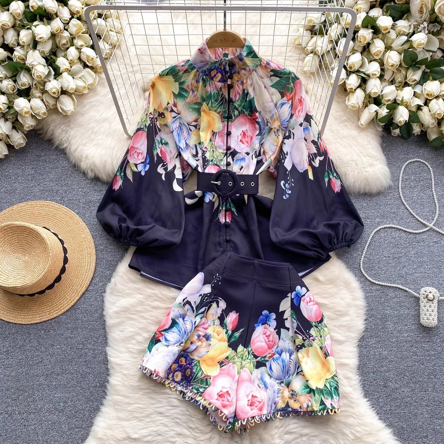 Summer Runway Two Piece Shorts Suit Women Stand Lantern Sleeve Printed Loose Belt Blouses + Hollow Hem Shorts Matching Sets 6227 black