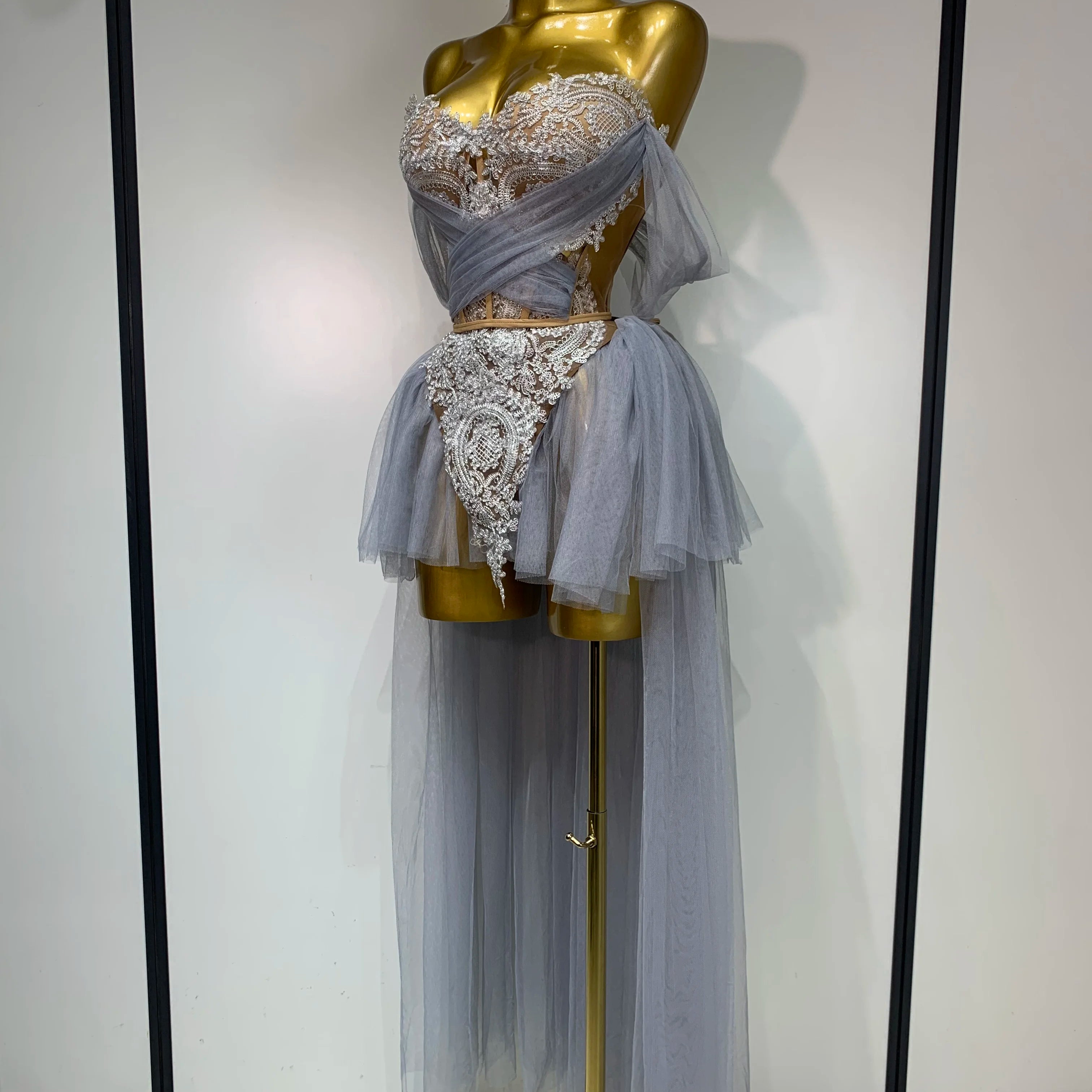 Sexy Backless Mesh Top Skirt Two Pieces Set Celebrate Festival Performance Costume Luxury Birthday Evening Party Design Dress