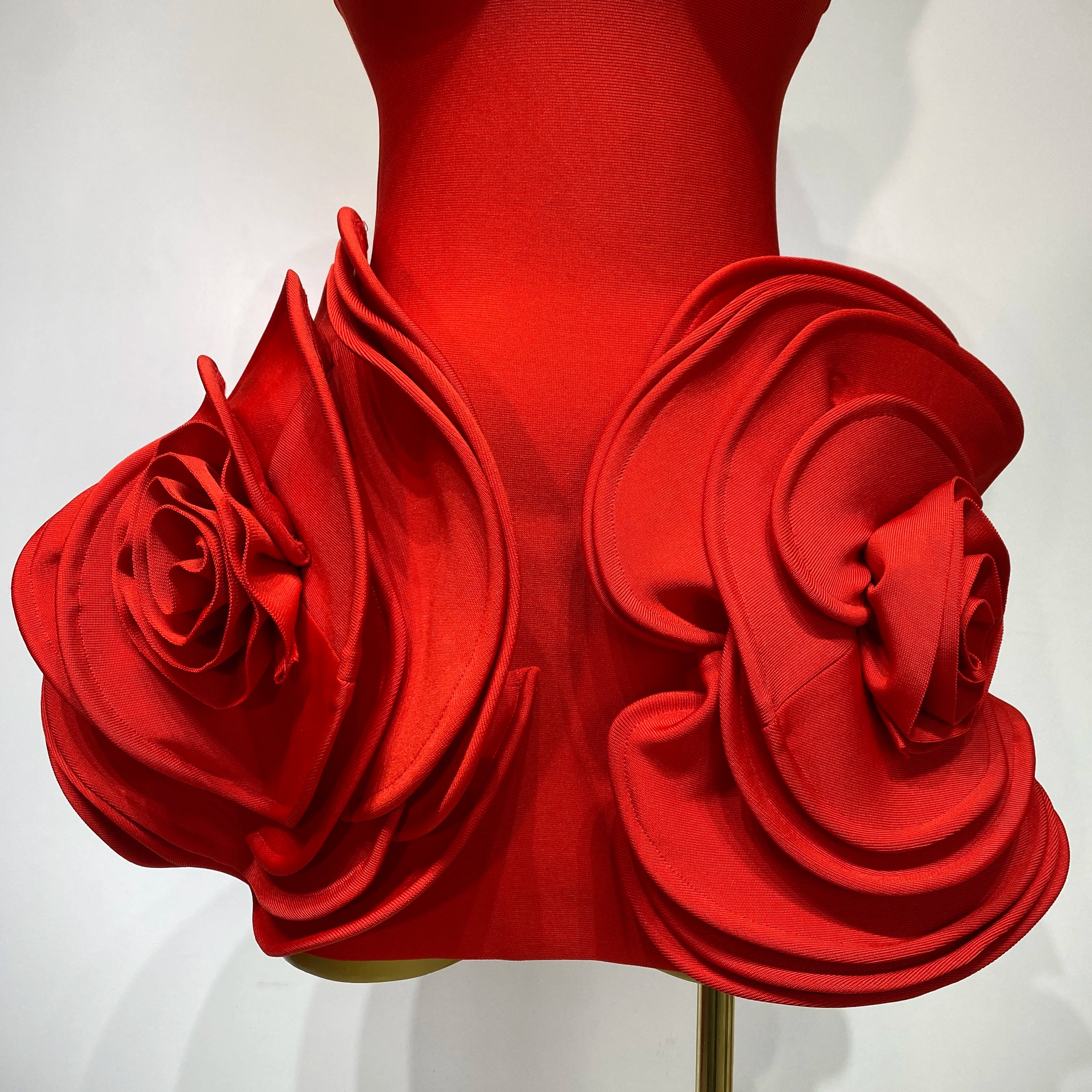 Celebrity Sexy Strapless Backless Flower Red Mini Bodycon Bandage Dress 2025 Knitted Elegant Evening Club Luxury Birthday Dress