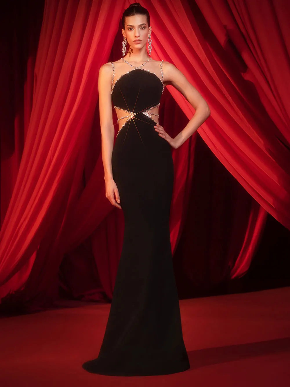 2025 Sexy Women's Light Luxury Water Diamond Spaghetti Strap Sleeveless Bandage Dress Waist Waist Bodycon Backless Long Dresses black