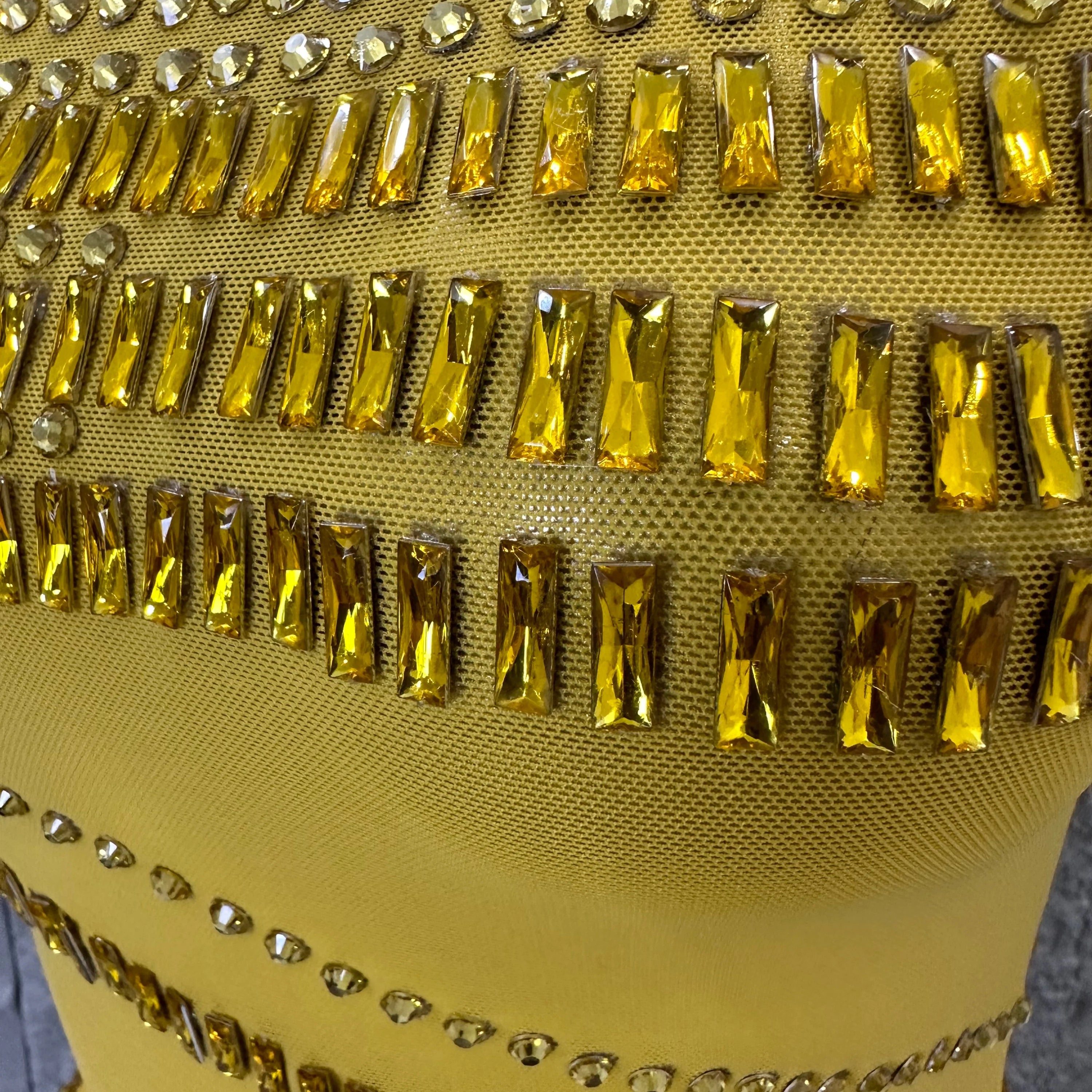 Luxury Gold Off-Shoulder Mini Dress Women Sexy Sheer Mesh Full Gold Crystal Embellished Form-Fitting Outfit Formal Event Party