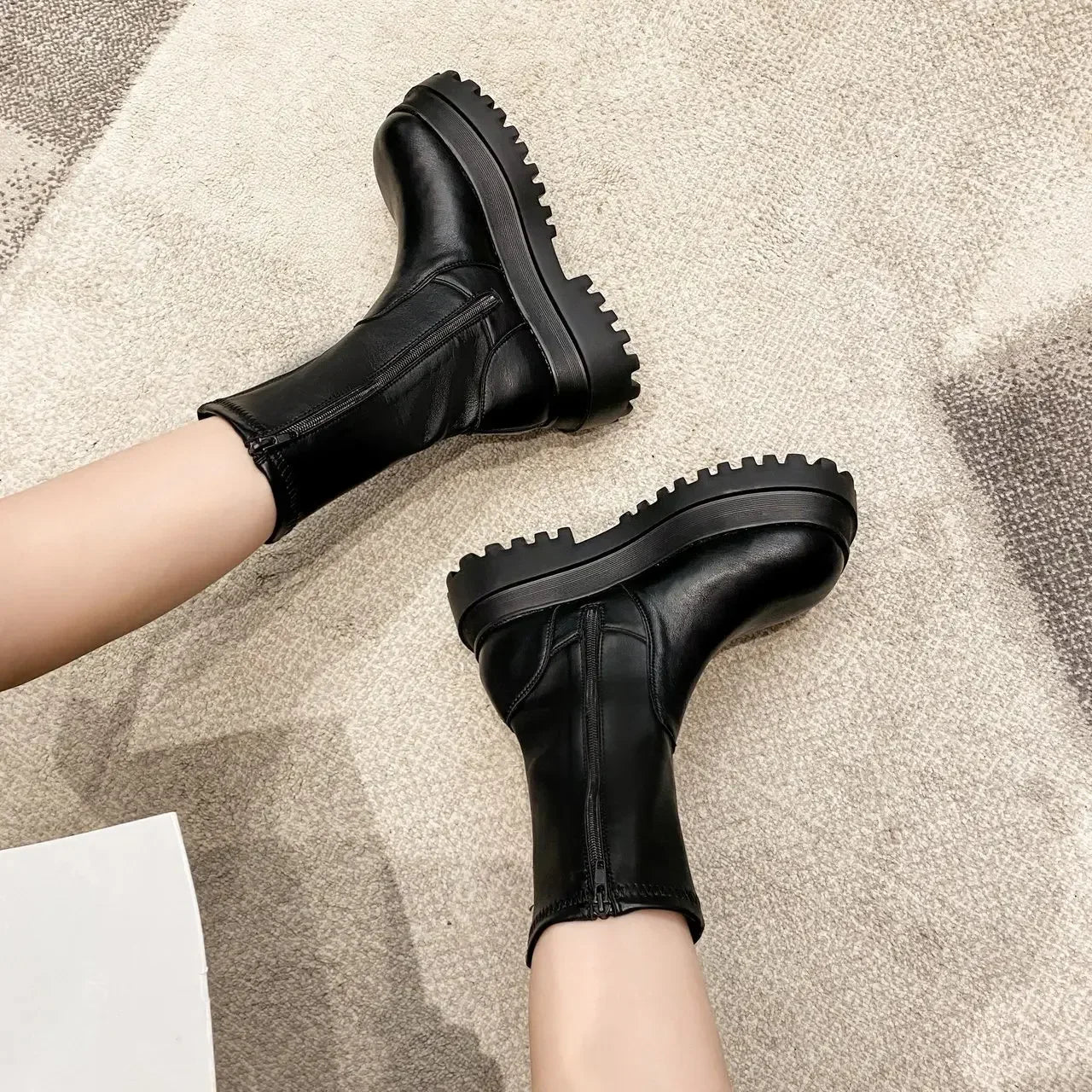 Fashion Platform Mid-Calf Shoes Women Combat Winter Heels Long Thigh High Botas Zipper Knee High Boots For Girls Mujer Black Short