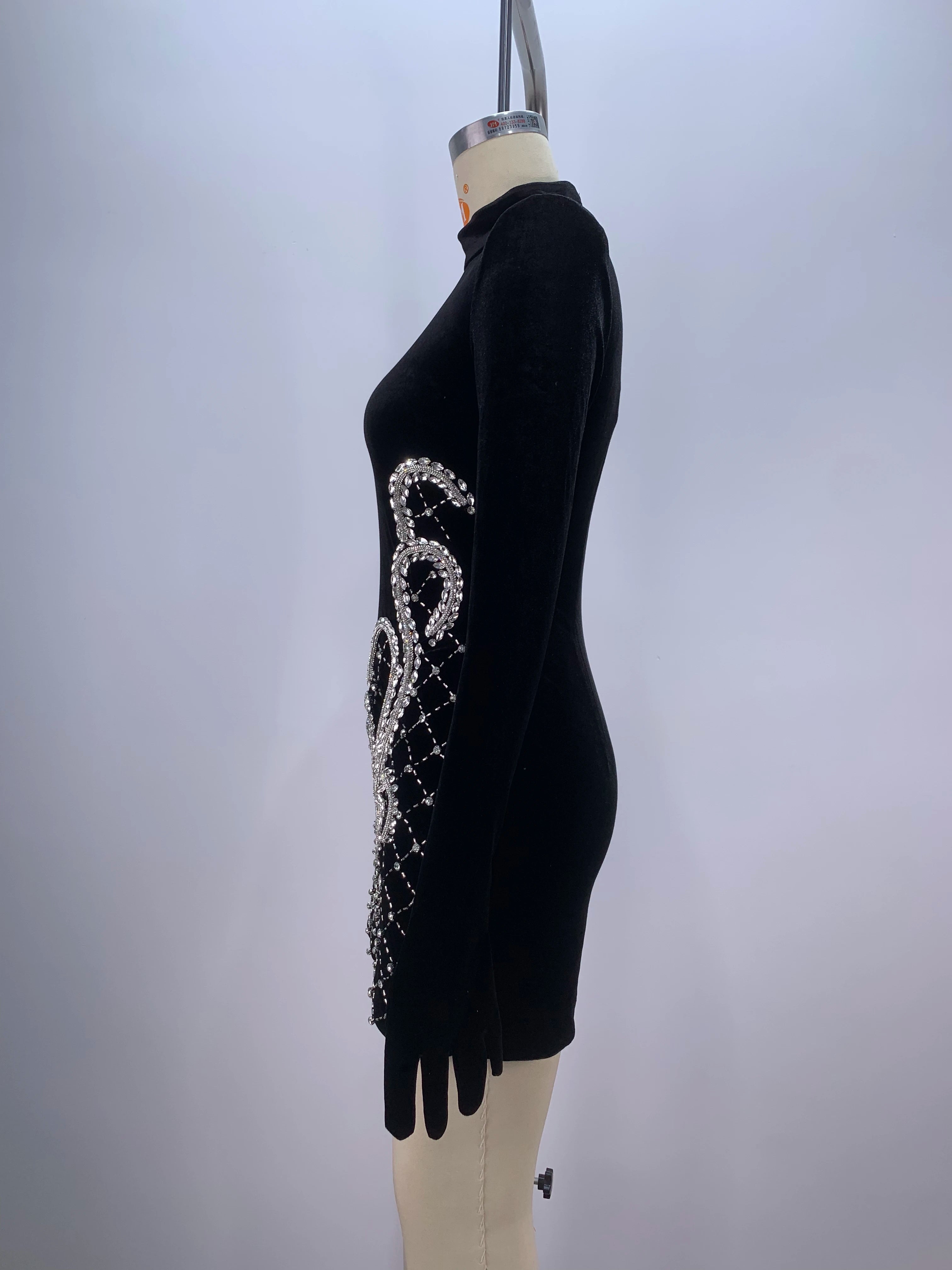 2024 New Fashion Women Long Sleeve Gloves Velvet Bodycon Mini Dress Sparkly Crystal Fashion Nightclub Party Cocktail Dress