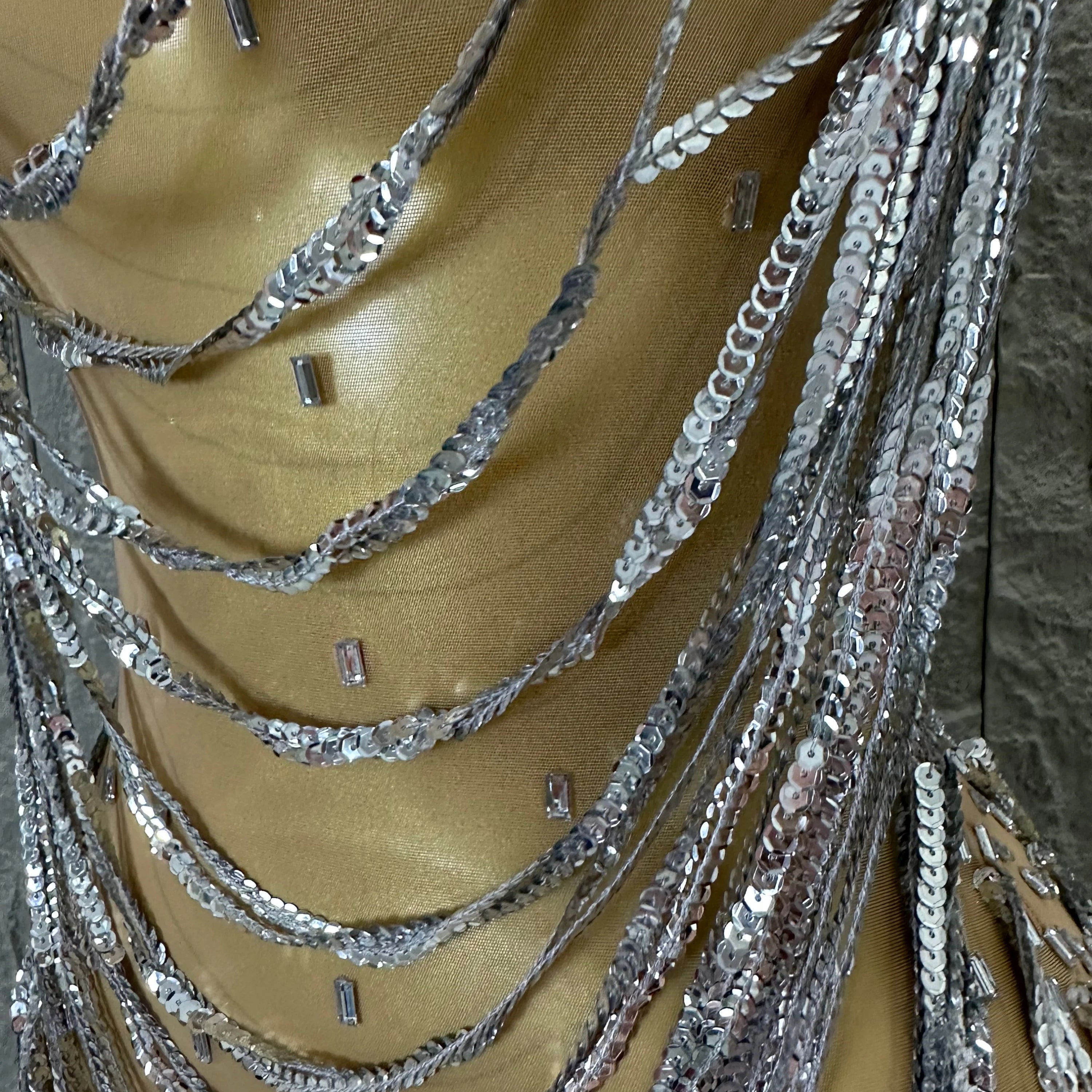 Glamorous Silver Sequined Layered Chain Mesh Dress Women Sexy High Neck Sleeveless Bodycon Stage Performance Costume