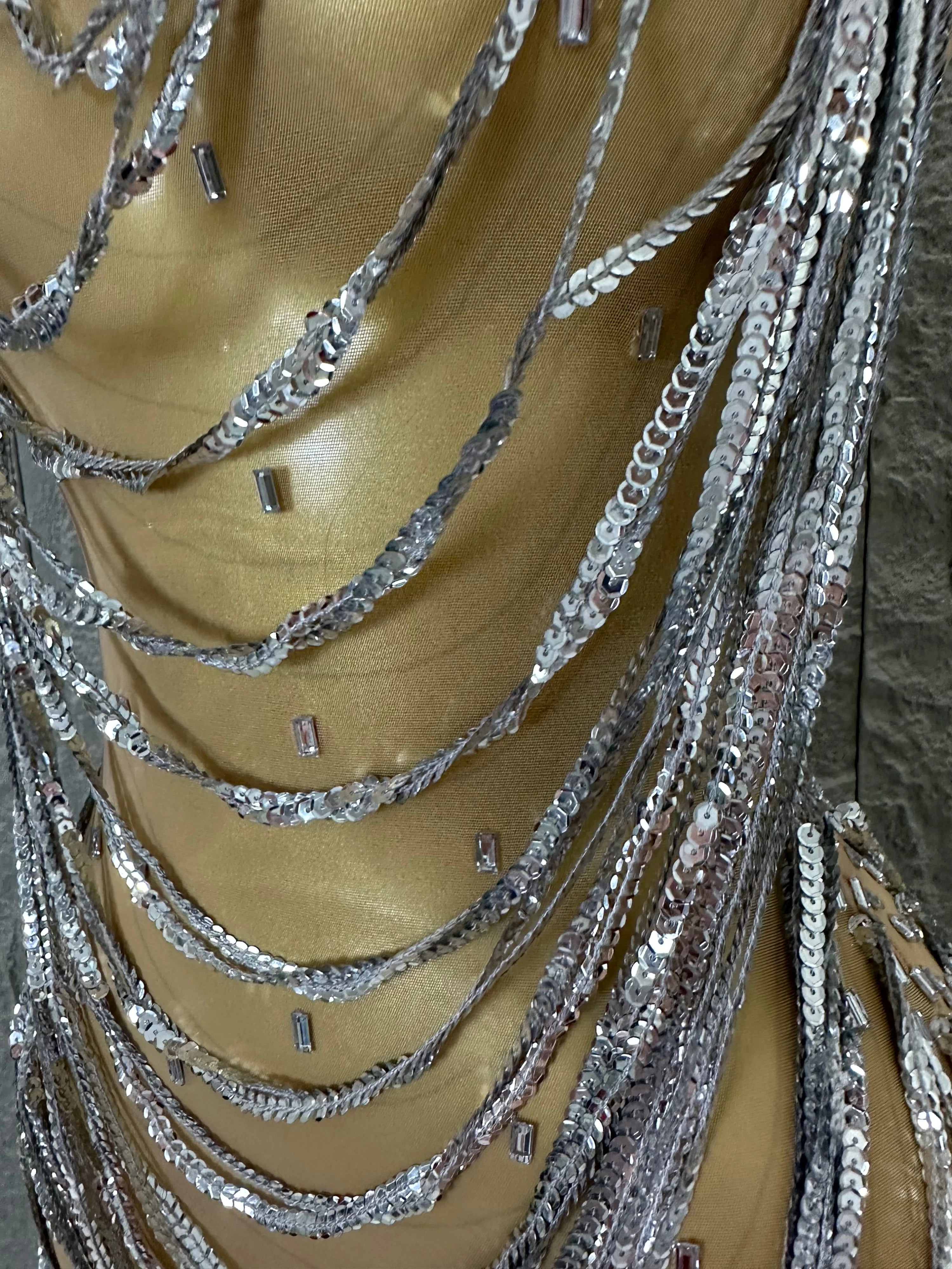 Glamorous Silver Sequined Layered Chain Mesh Dress Women Sexy High Neck Sleeveless Bodycon Stage Performance Costume