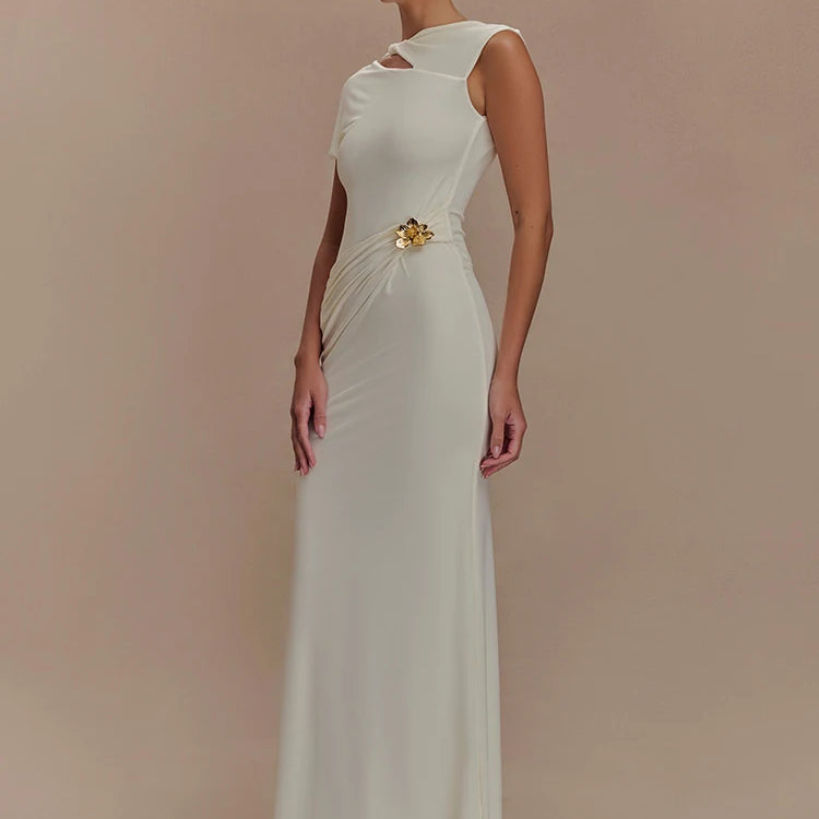 Mozision Hollow Out Gold Clasp Sexy Maxi Dress For Women Gown Solid Sleeveless Backless Ruched Bodycon Club Long Dress Elegant