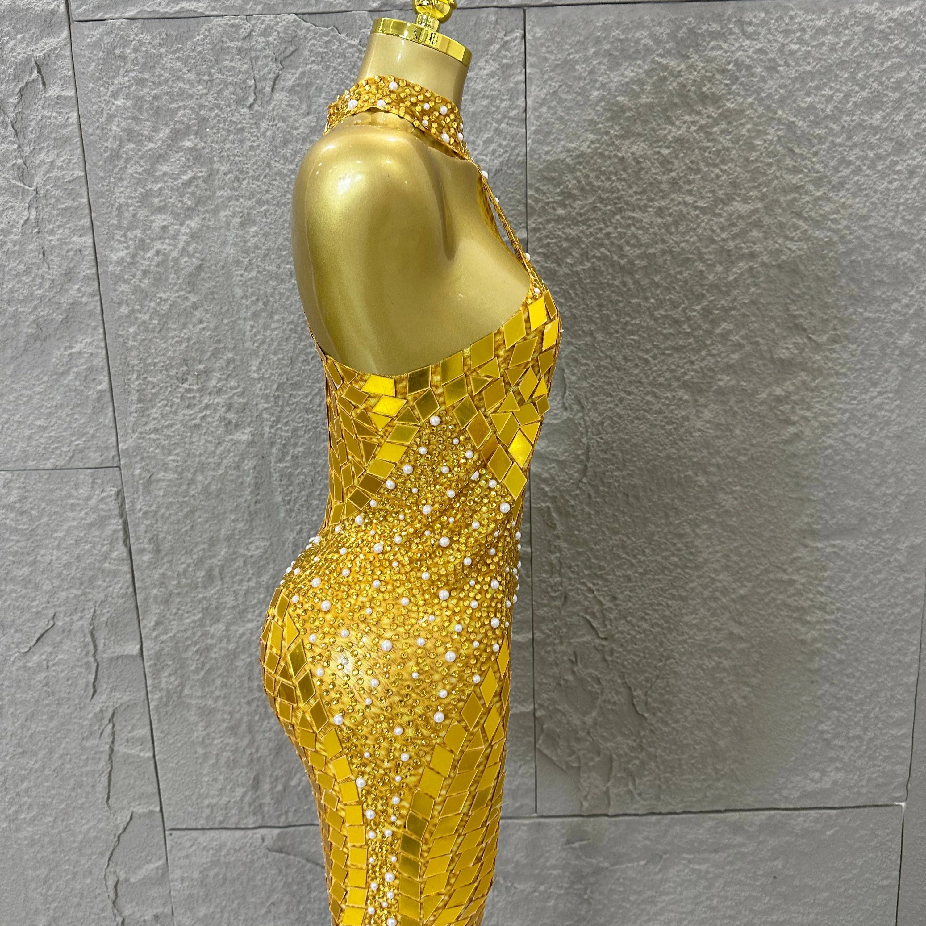Luxury Gold Halter Neck Mini Dress Diamond Mirror Pearl Beaded Bodycon Nightclub Party Clubwear Outfit