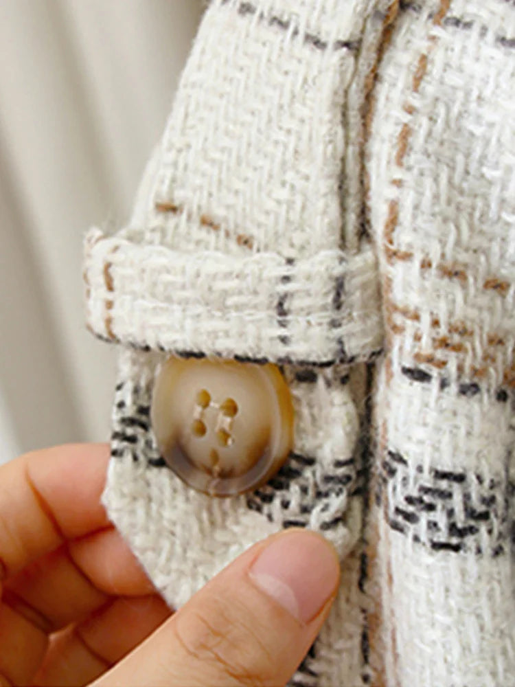 Autumn Winter Long Loose Warm Plaid Wool Blends Trench Coat for Women Raglan Sleeve Belt Double Breasted Woolen Overcoat