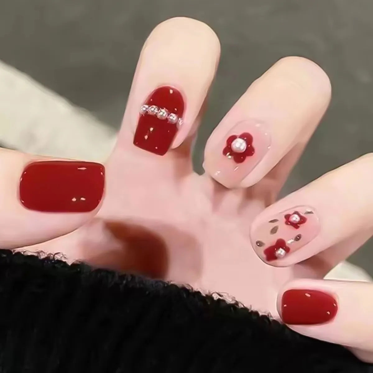 24Pcs Red Fake Nails with 3D White Flower Design Mid Length Coffin Press on Nails Wearable Korean Sweet Flower False Nails 6