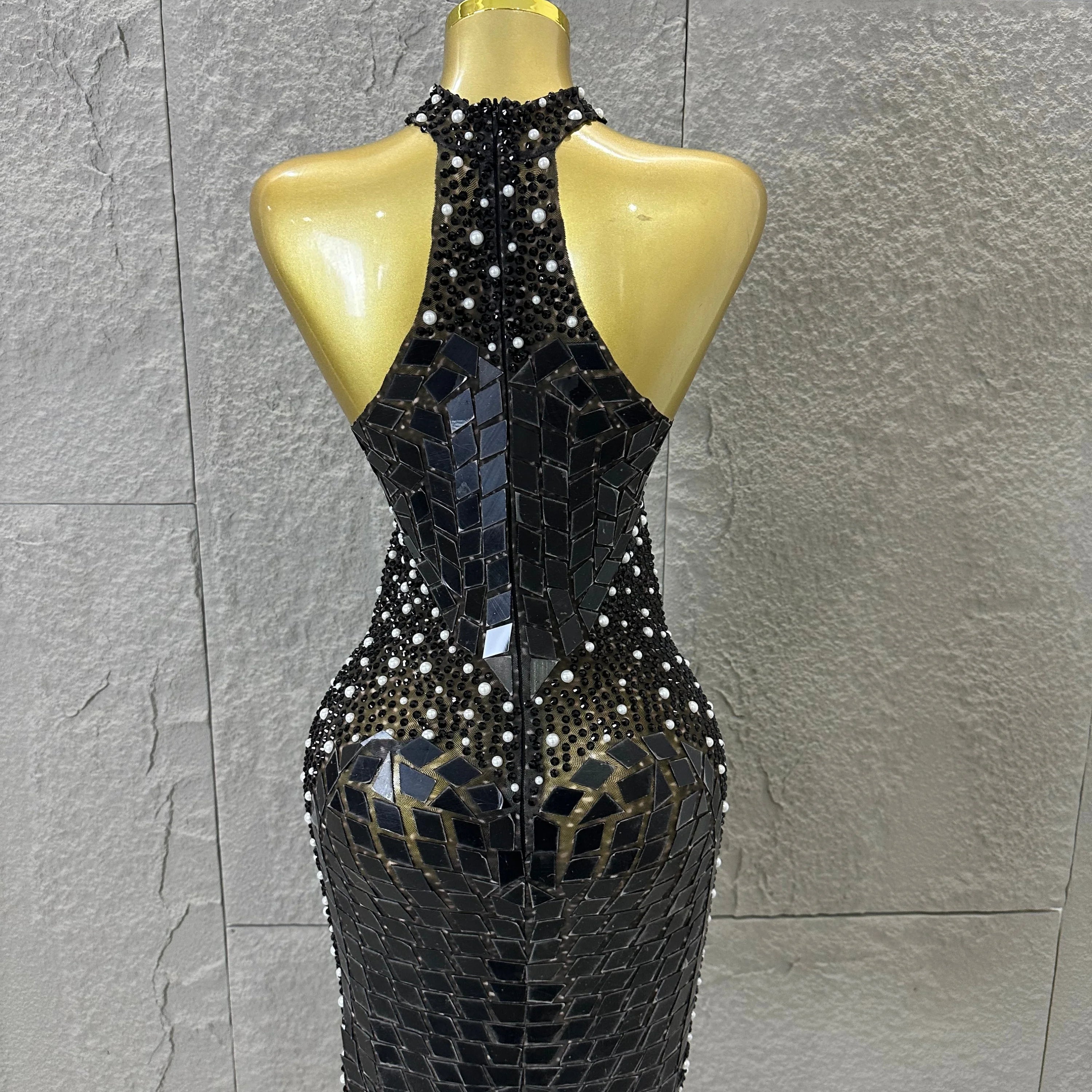 Luxury Black Gold Red Halter Neck Bandage Mini Dress Diamond Mirror Pearl Embellished Bodycon Formal Evening Gown