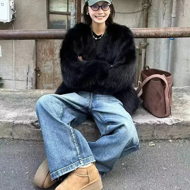 Winter New Fox Fur Environmental Protection Fur Coat for Women Black Short Slim Fit Fashionable Age Reducing Top for Women