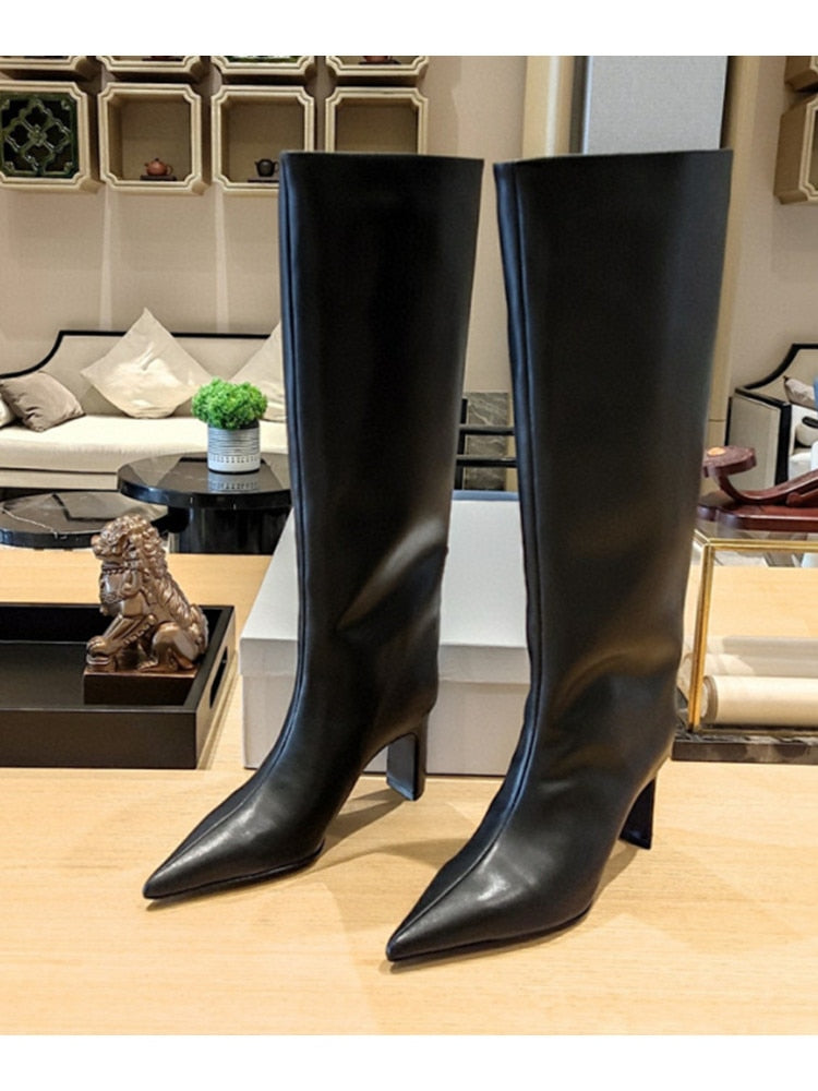 Women's New Pointed Thick Heel Sleeve Knee High Boots Fashion Fashion Show Gold Large Winter Boots 263black