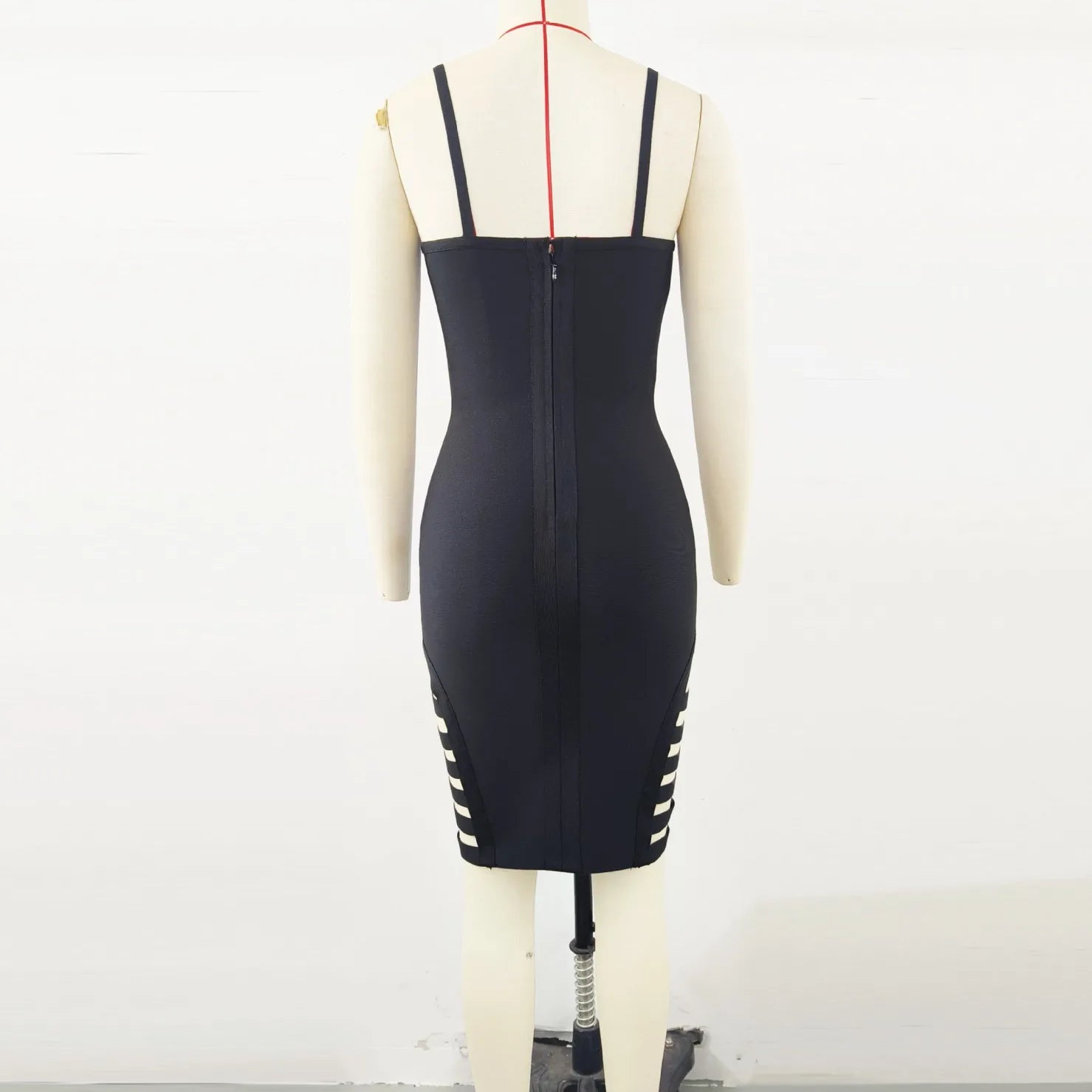 Black Pink Women Sleeveless Sexy V-Neck Bodycon Mini Bandage Dress Hollow Out Celebrate Night Club Party Cocktail Outfit