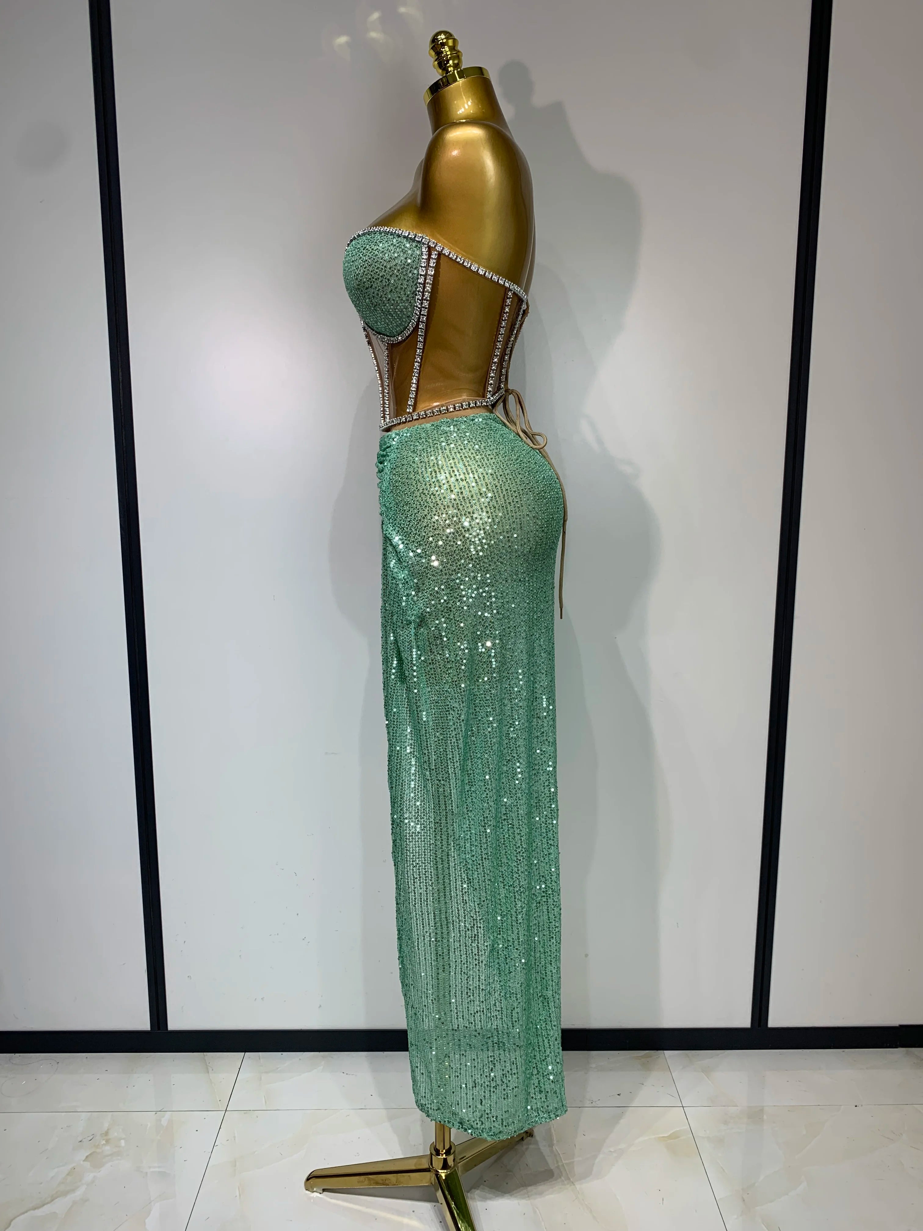 Women Sexy Nightclub Skirt Sets Strapless Diamonds Sequines Two Piece Sets Gogo Performance Outfit Evening Party Birthday Dress