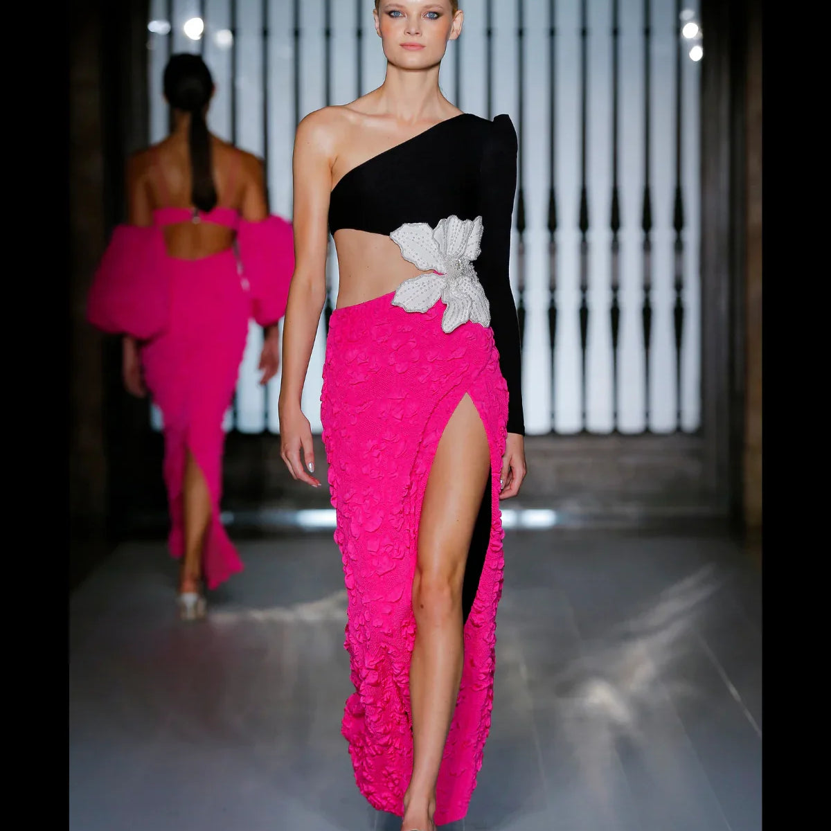 White Beading Flower Sexy One Shoulder Expose waist Black Patchwork Rose Red Mid Calf Dress Elegant Woman Evening Dress Rose Red