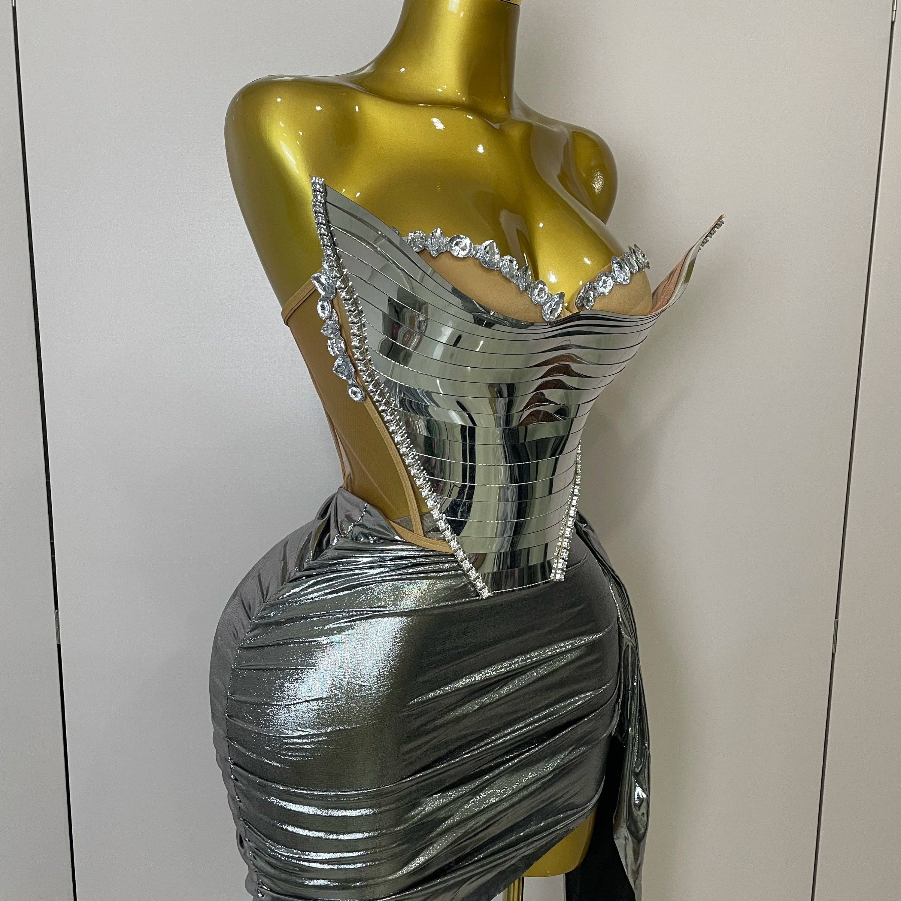 Sparkly Gold Sequin Sexy Top Two Pieces Set 2025 Women Celebrate Party Birthday NightClub Performance Dancer Show Stage Outfit