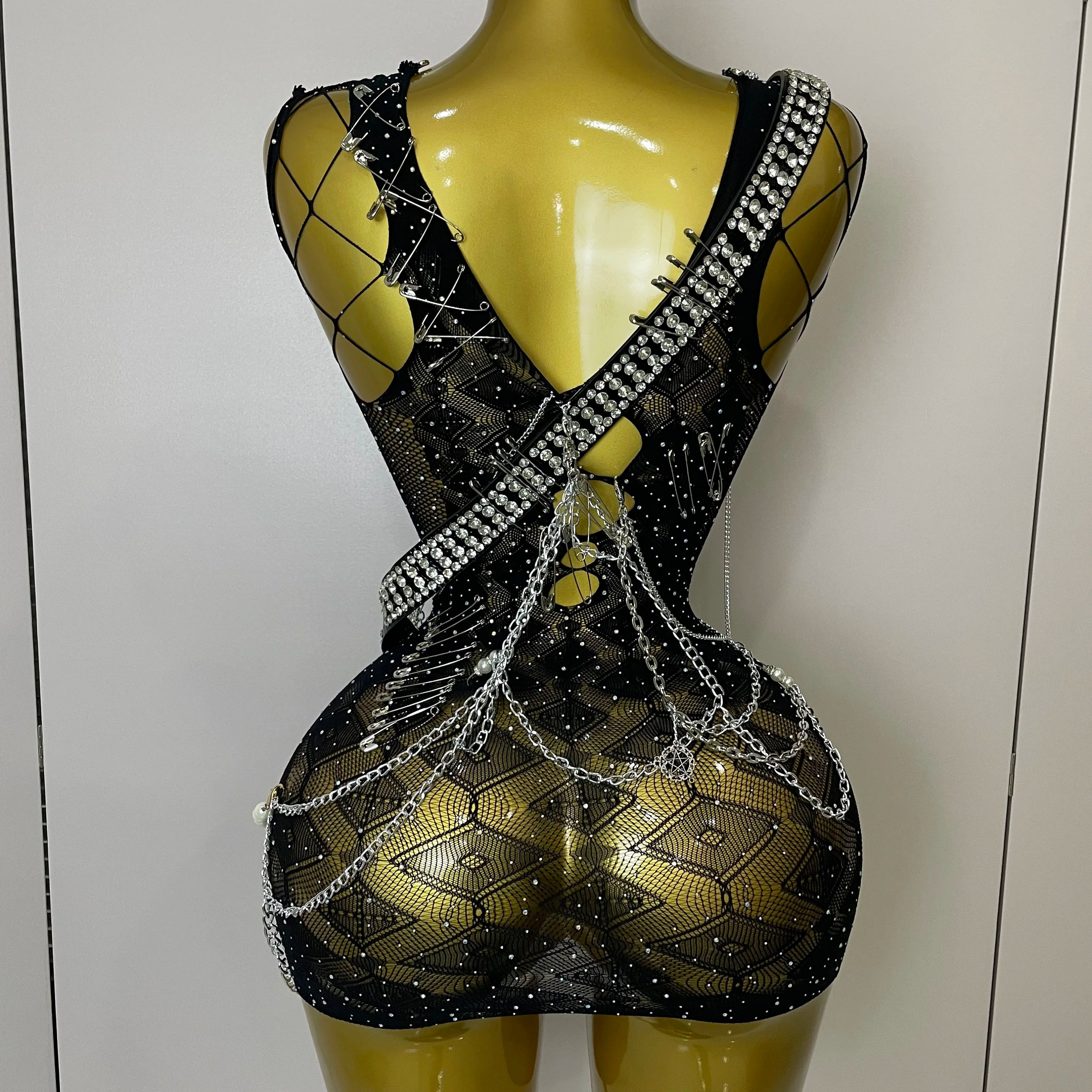 STOCK Sexy Fashion Pin Decoration Fringe Beading Short Party Dress 2025 Women Hollow Out Nightclub Performance Singer Costume