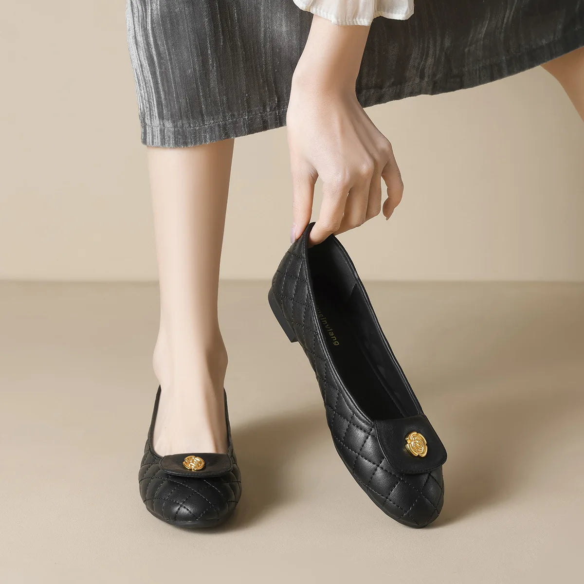 New spring women's outdoor shoes Round toe design Black Mary Jane shoes Ladies casual flat shoes Work shoes Boat shoes 41-43