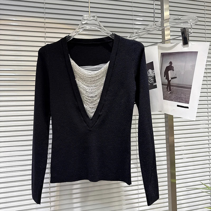 Winter New Fashion V-Neck Beaded Diamond Chain Design Knitted Sweater For Women Versatile Solid Color Top 11A07524 Black One Size