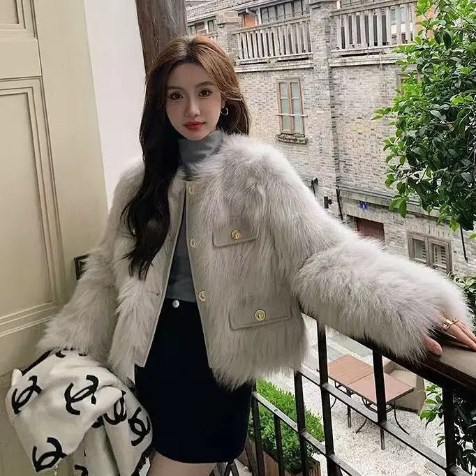 Fashion Faux Fur Jacket Women Fall Winter Warm Thick O-neck Button Solid Outwear Fashion High Street Imitation Fox Fur Lady Coat Light gray