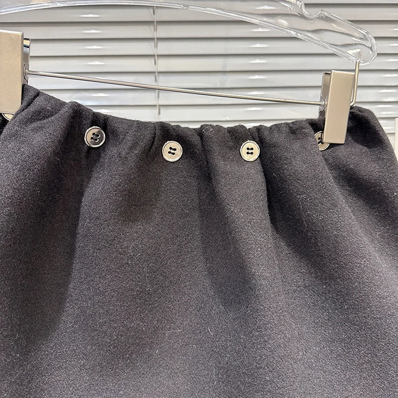Winter New Niche Fashion Button Black Wool Puff Skirts For Women Elastic Waist Short Skirt Female Trendy 11A07575